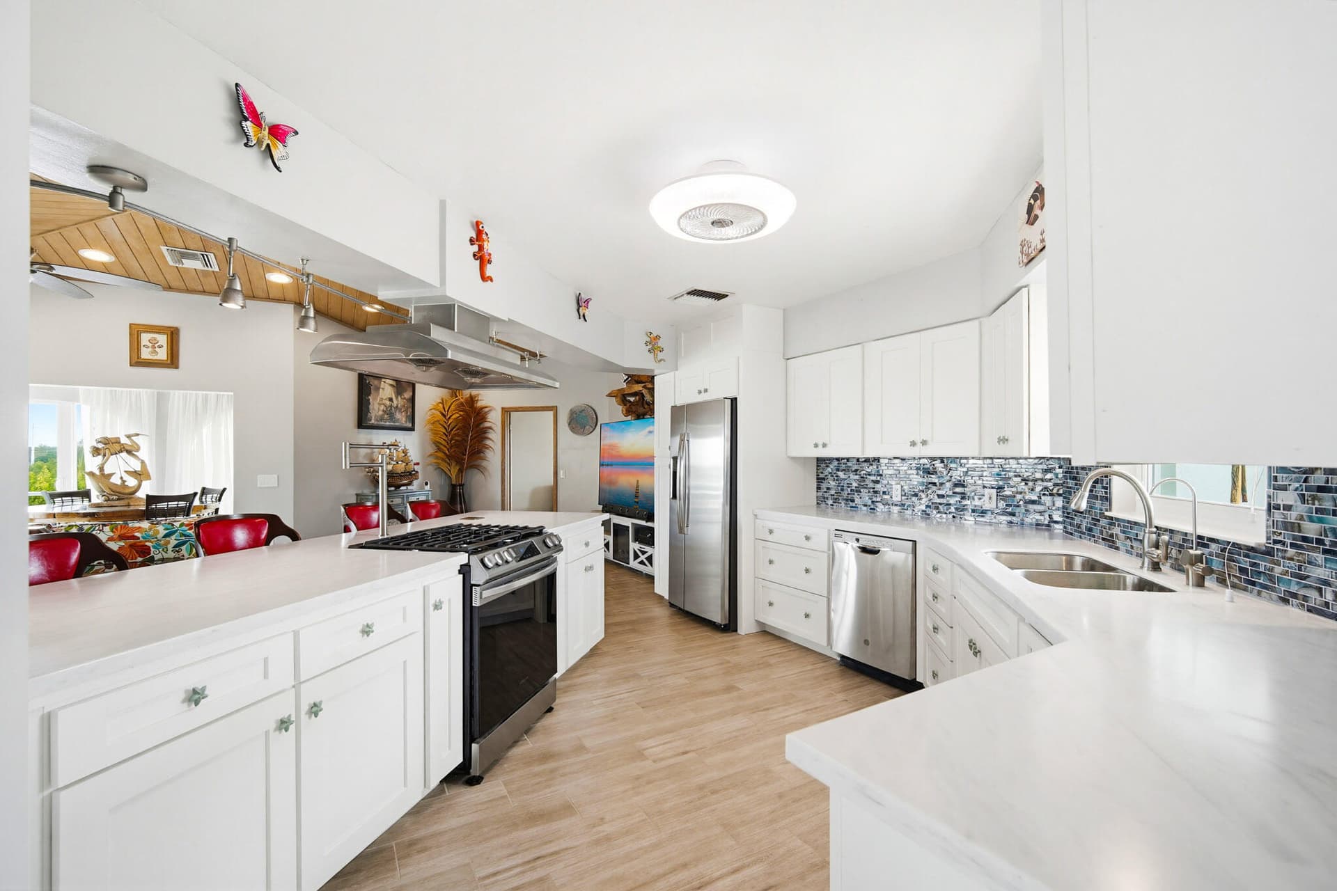 30463 Hawk Lane photo 13