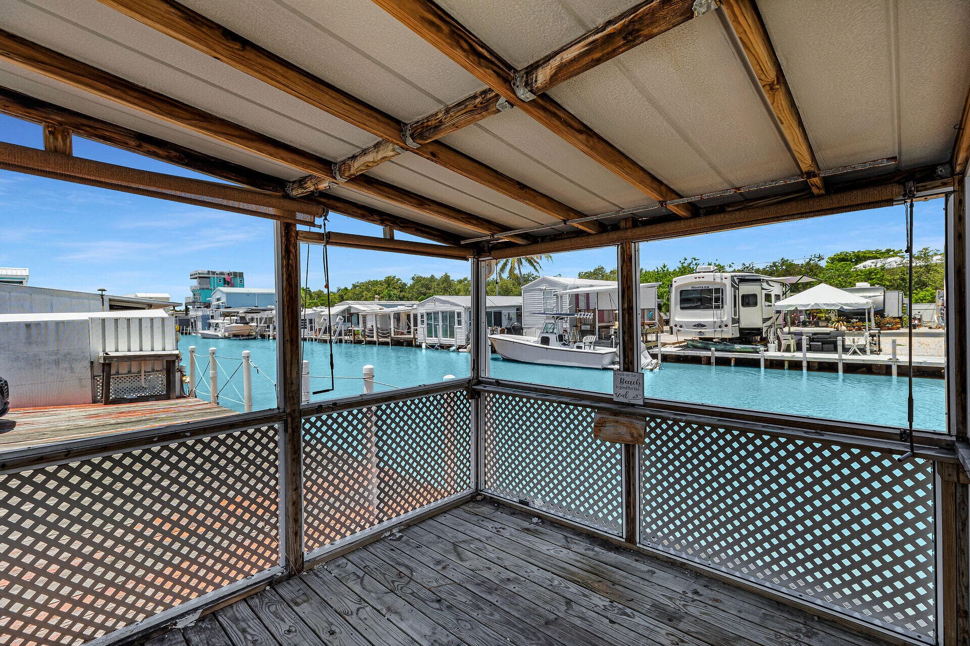 6099 Overseas Highway 42E photo 16