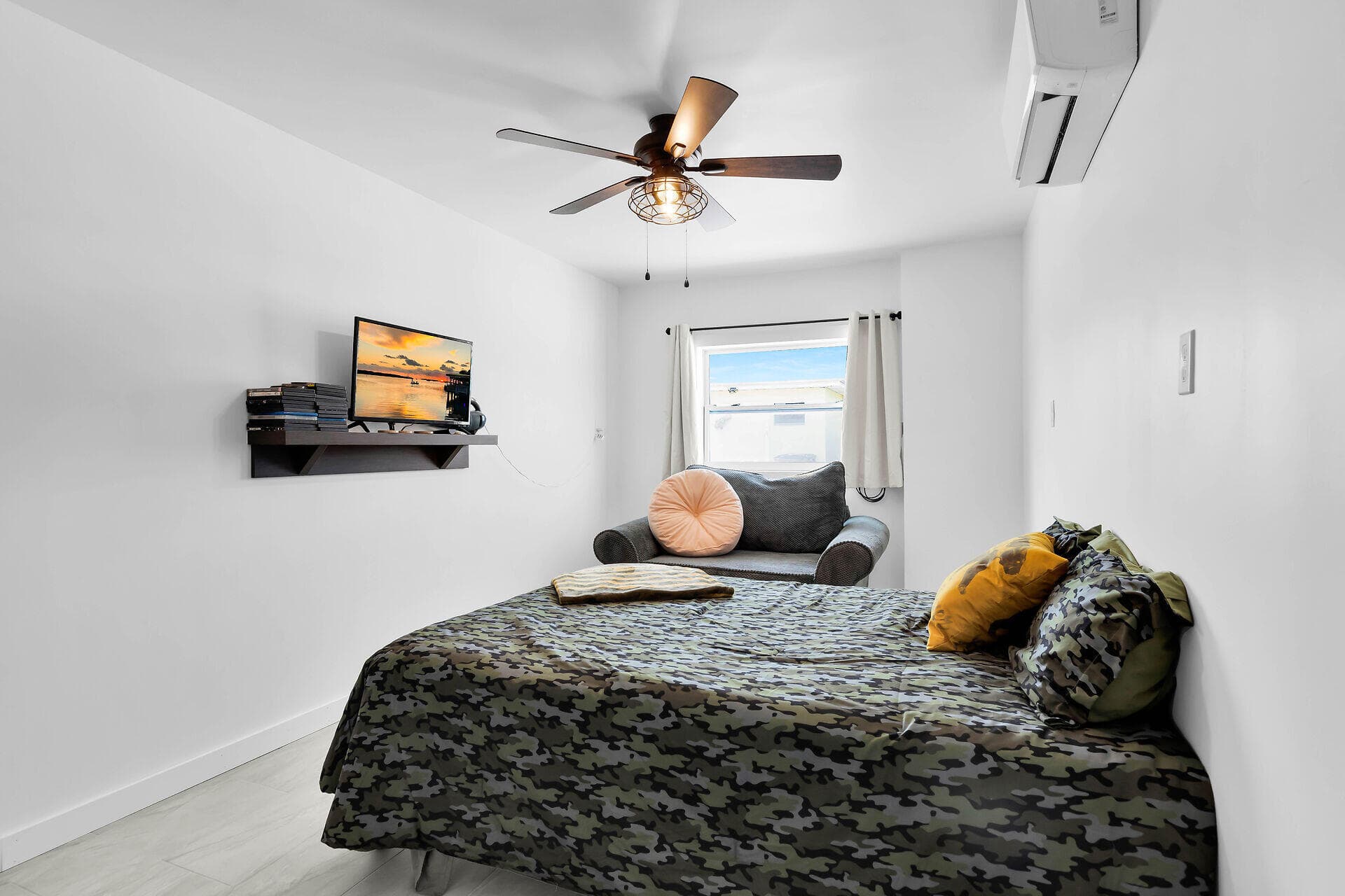 11490 2nd Avenue Ocean photo 9