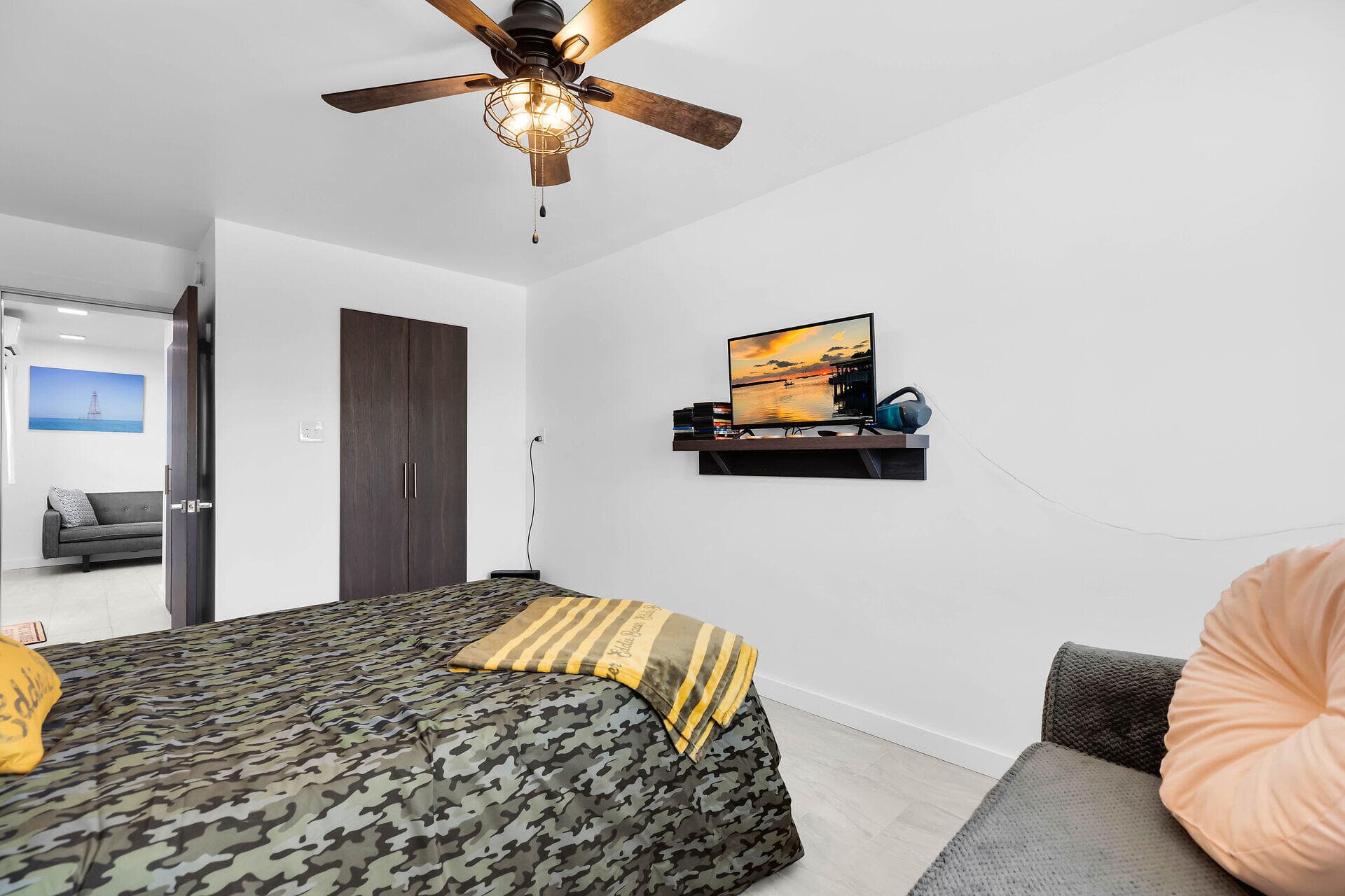 11490 2nd Avenue Ocean photo 8