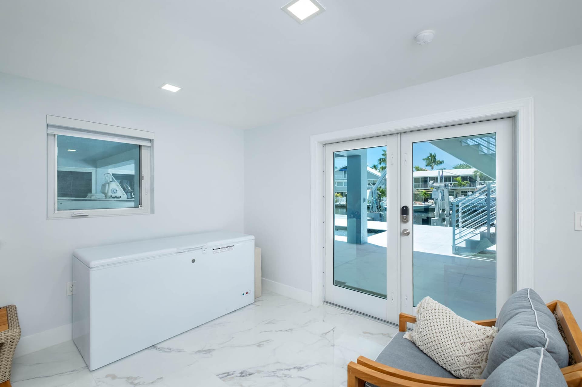 109 Giardino Drive photo 12
