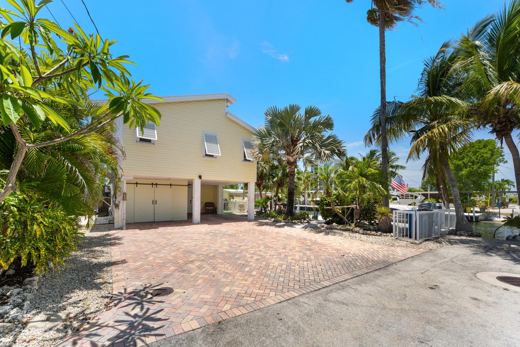11563 4th Avenue Ocean photo 10