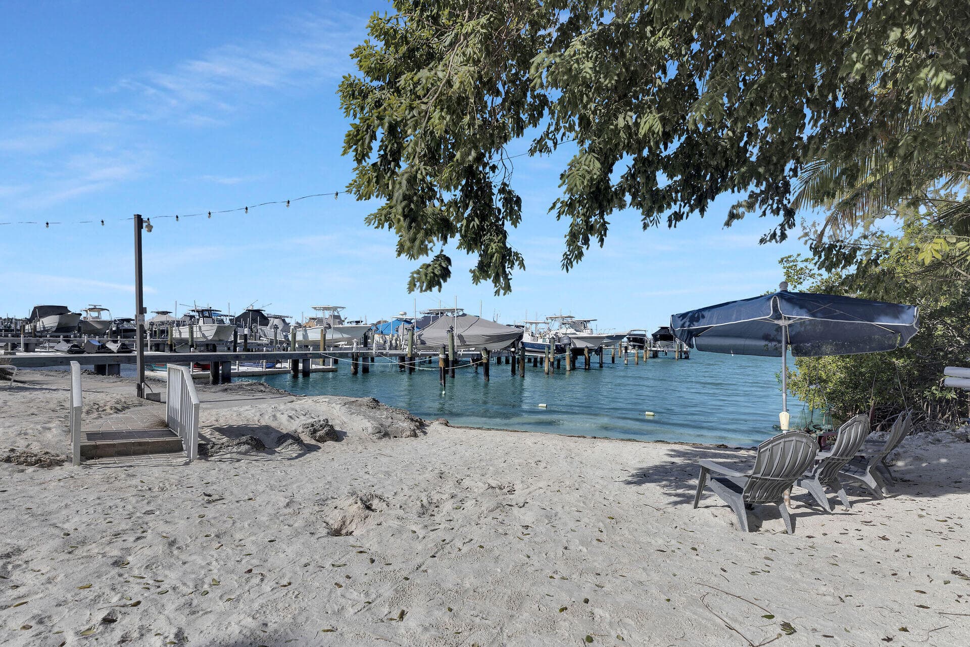 104350 Overseas Highway A509 photo 9