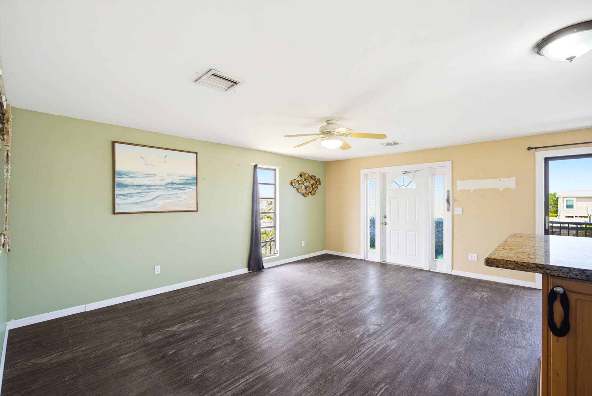 629 Powell Avenue photo 20