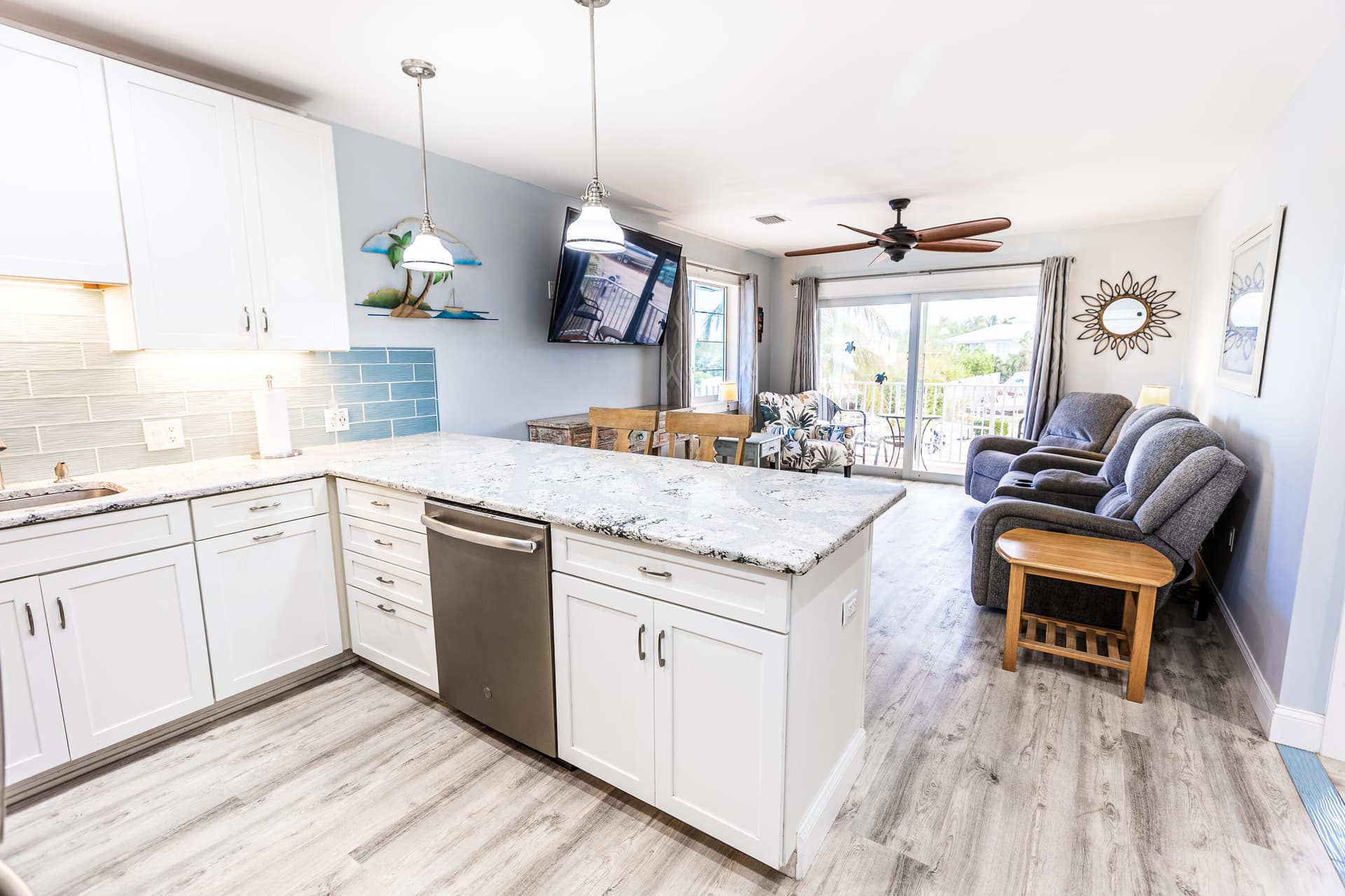 105 Avenue D 111 photo 3