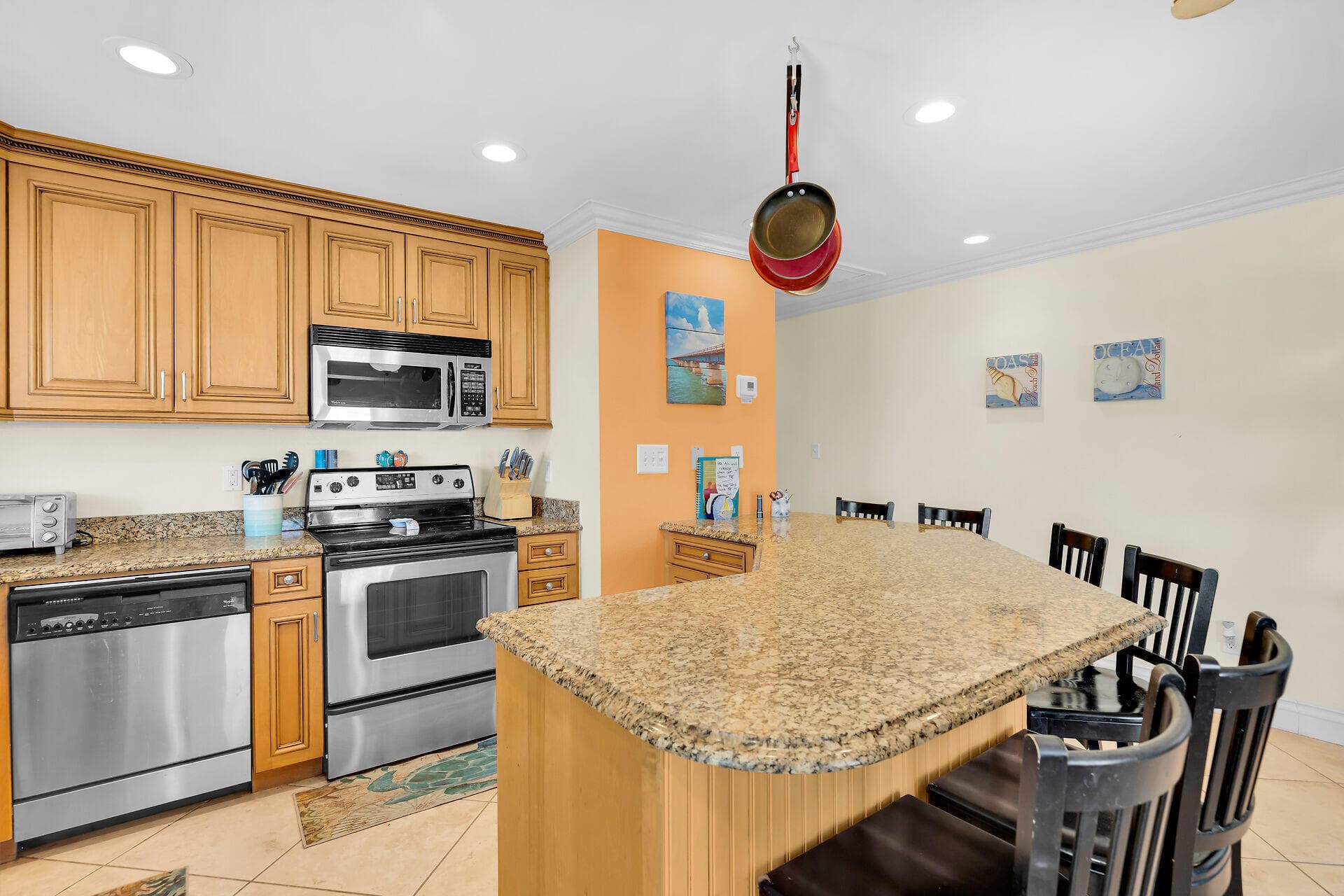 271 3rd Street photo 11