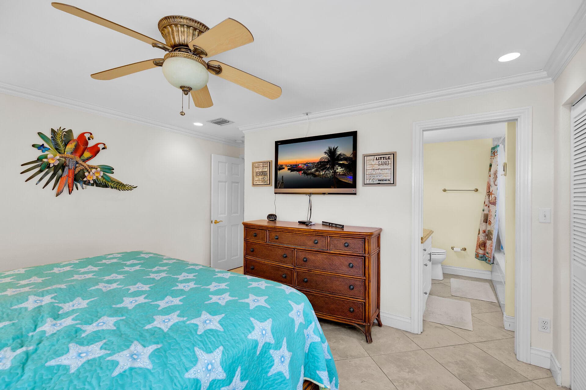 271 3rd Street photo 20