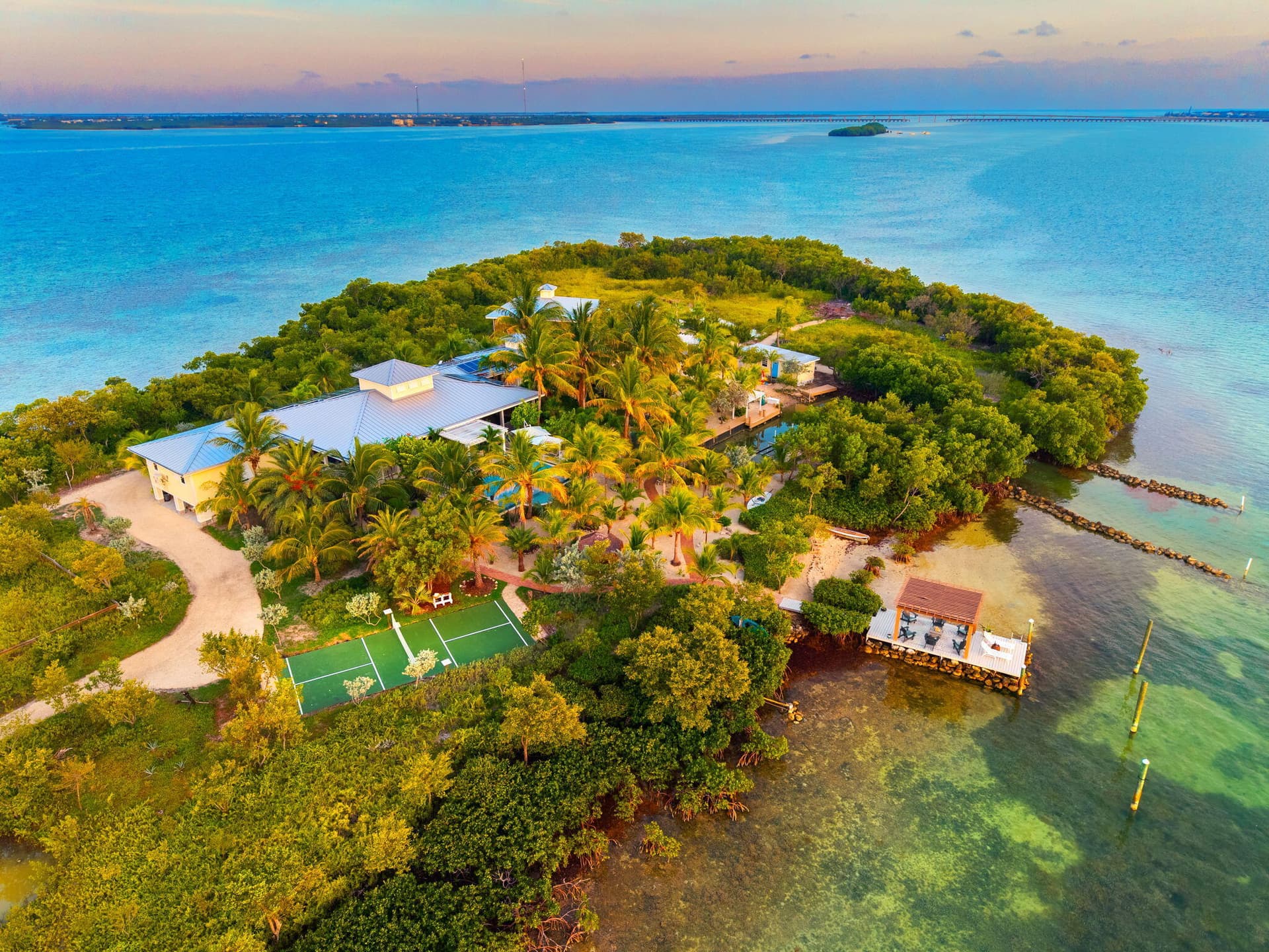 0 Howell Key photo 11