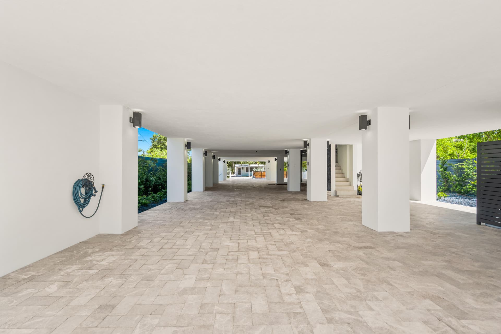 16 Seaside Ave photo 14
