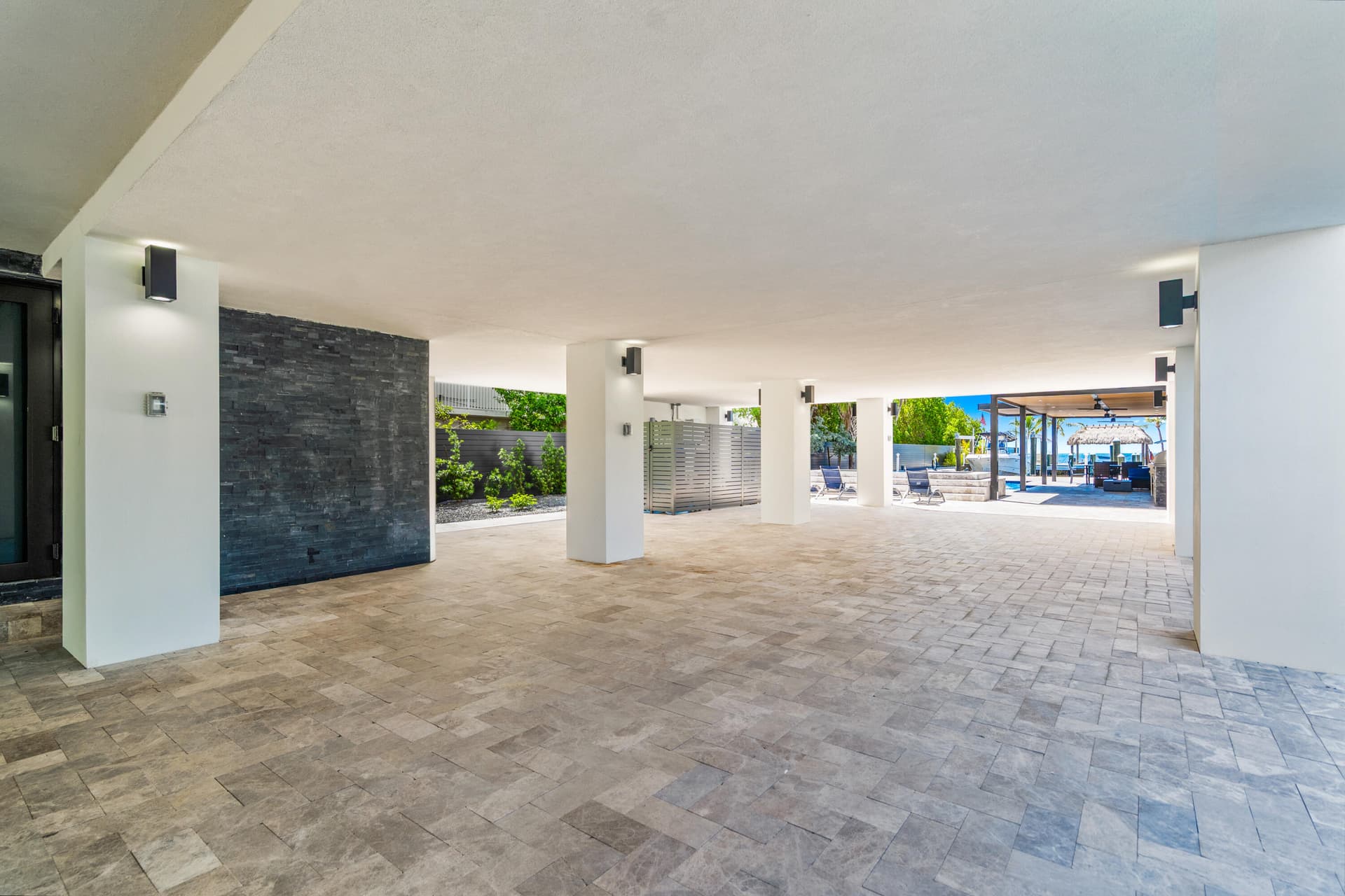 16 Seaside Ave photo 13