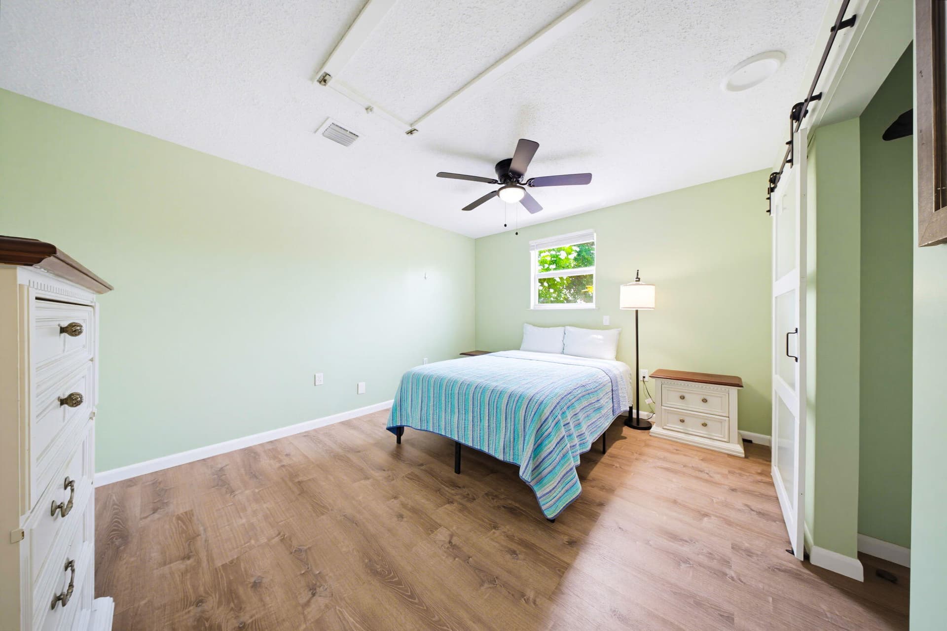 87 Sirius Lane photo 18