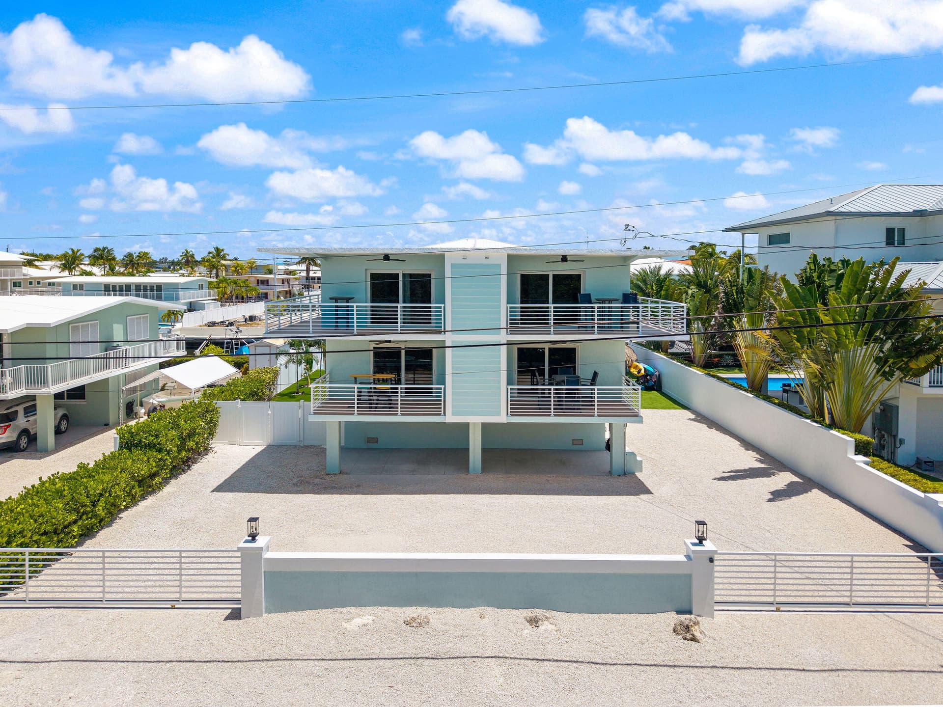 139 Marina Avenue photo 4