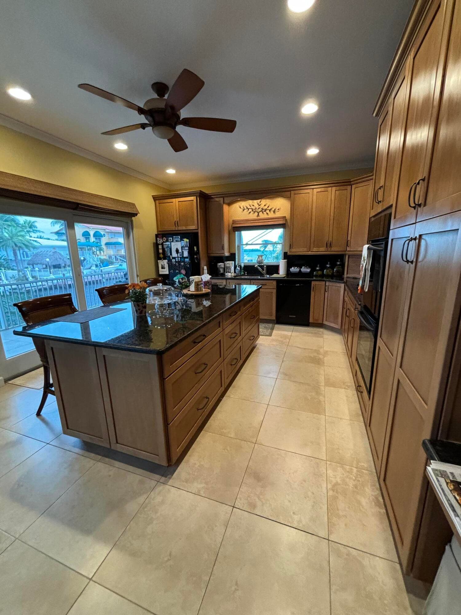 239 Plantation Avenue photo 3