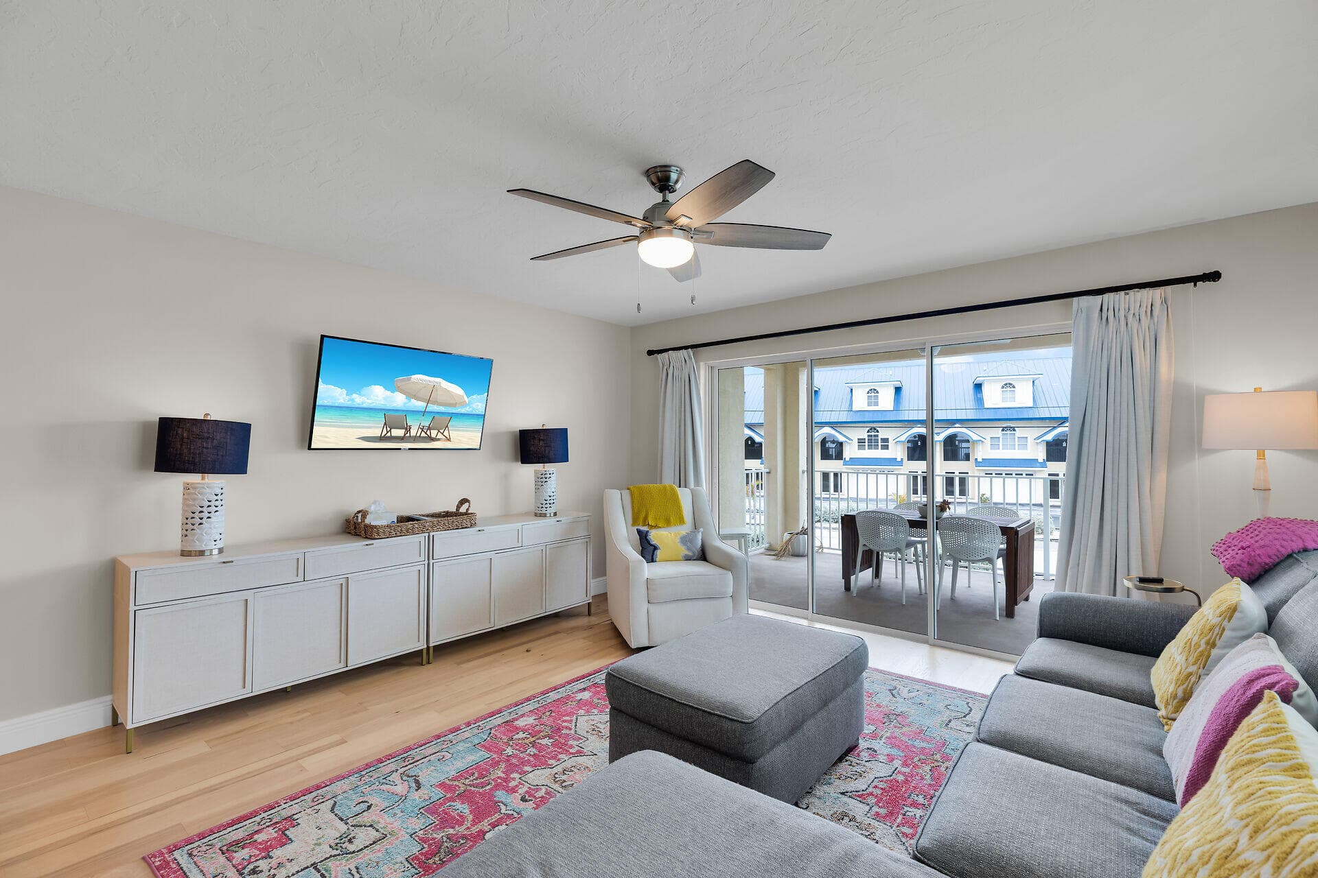315 E Ocean Drive photo 11