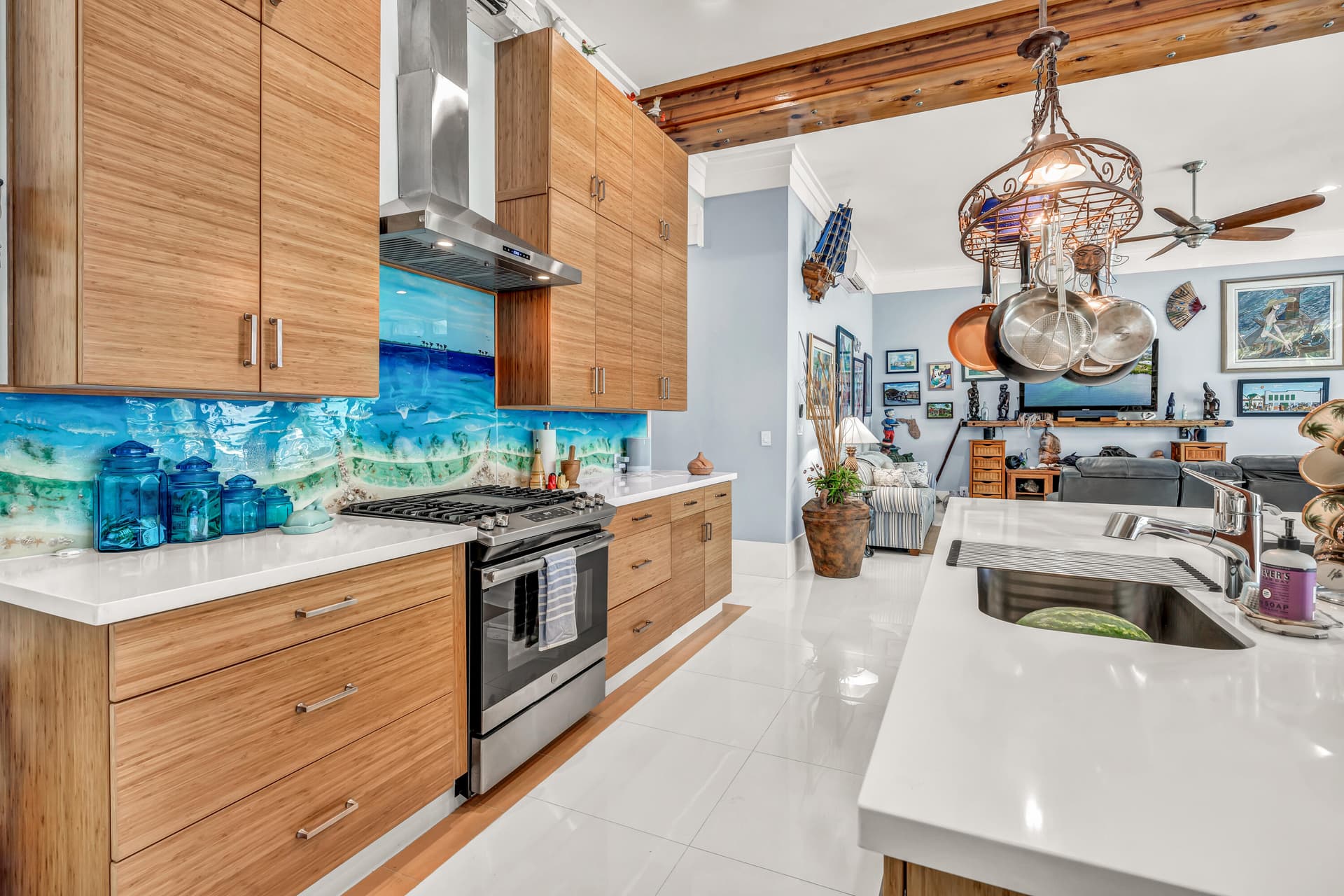 361 Avenue D photo 8