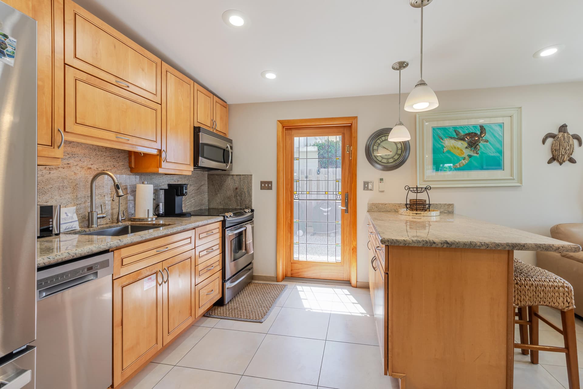 341 3rd Street photo 20