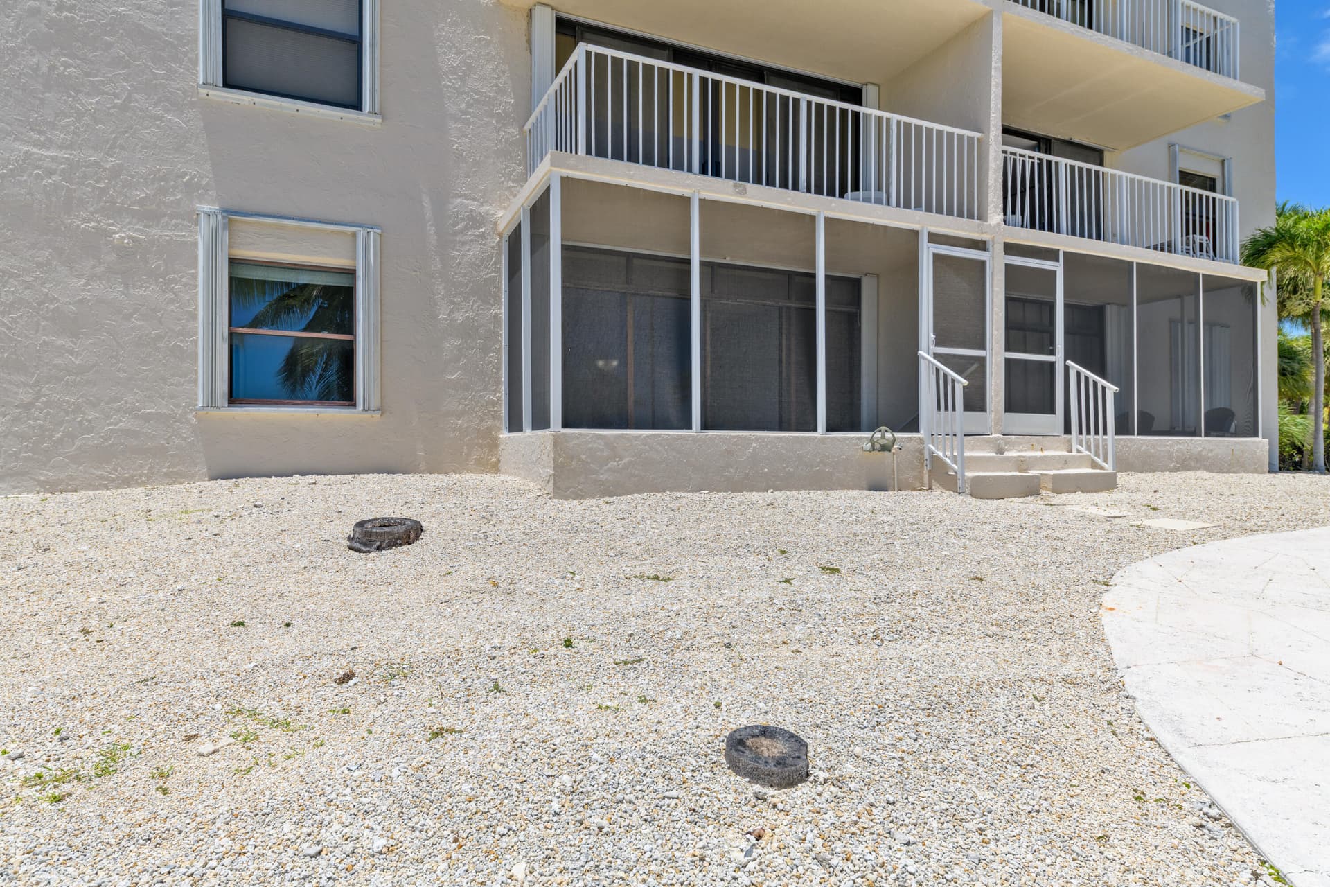 2000 Coco Plum Drive 106 photo 18