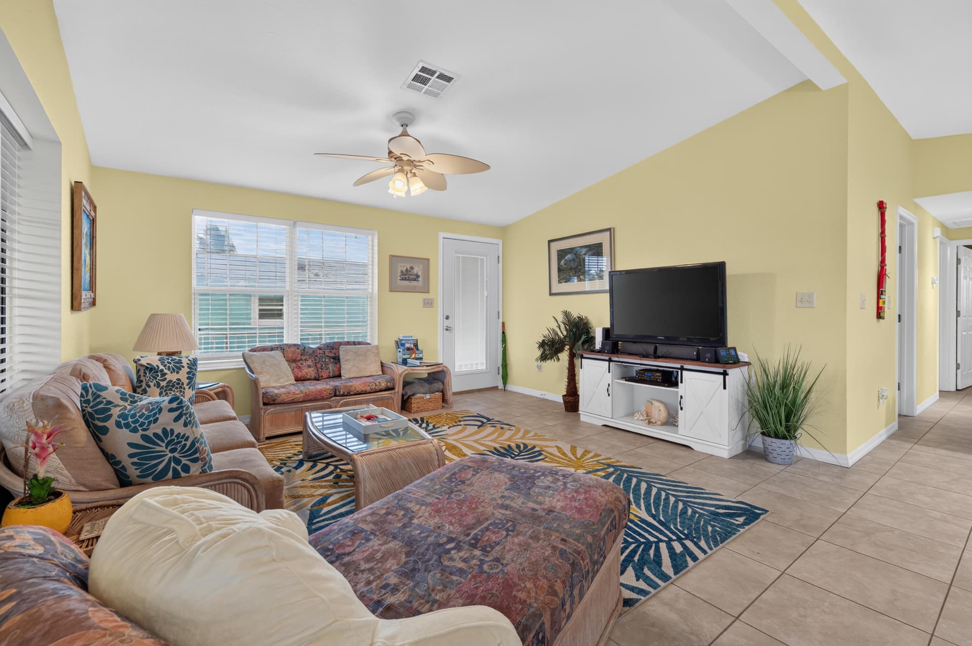 342 Spanish Main Drive photo 10