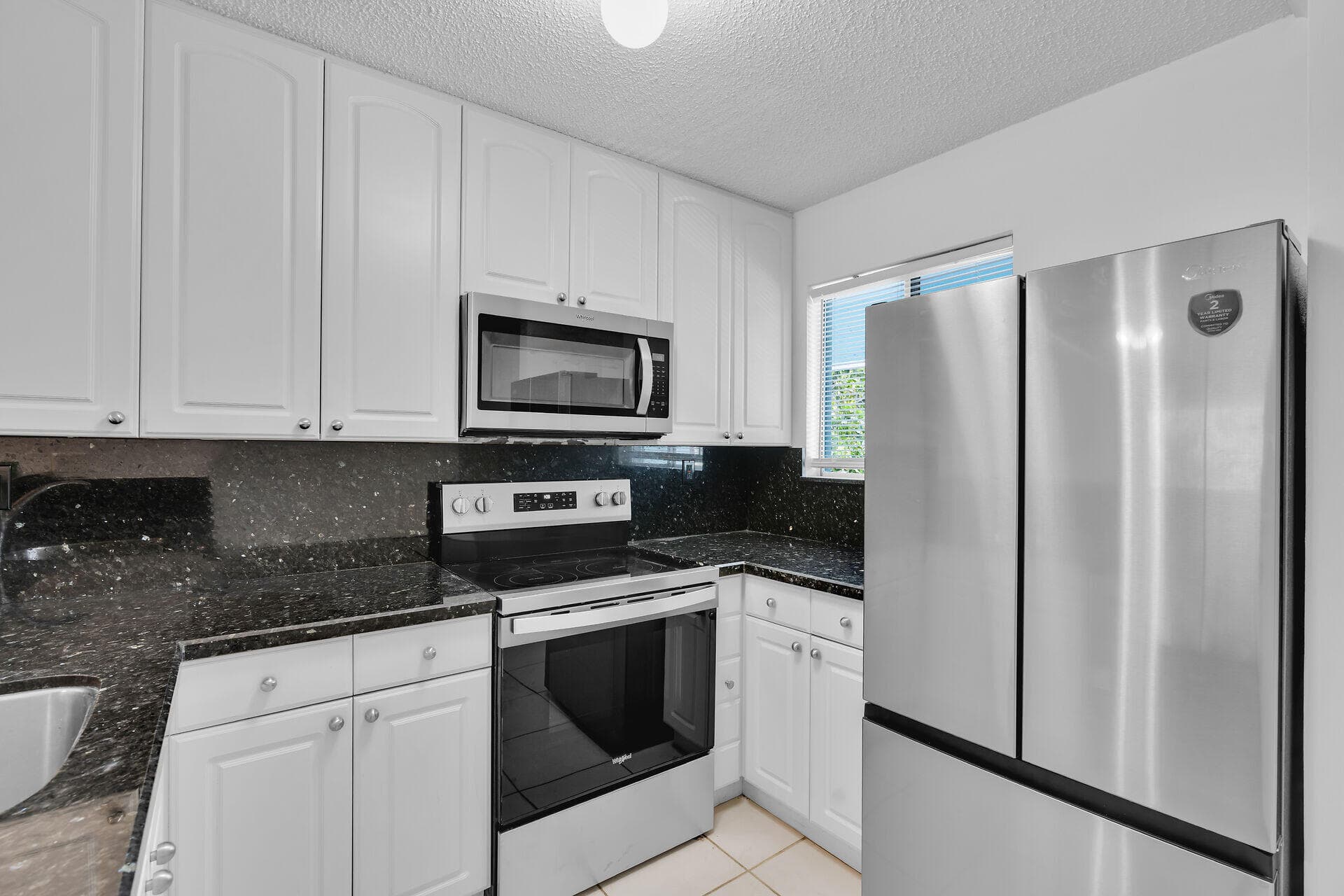 98402 Windward Avenue photo 2