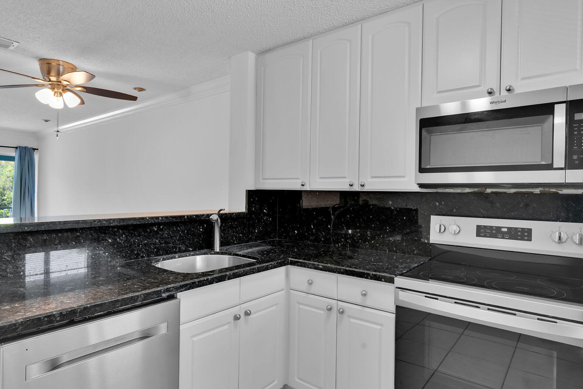 98402 Windward Avenue photo 3