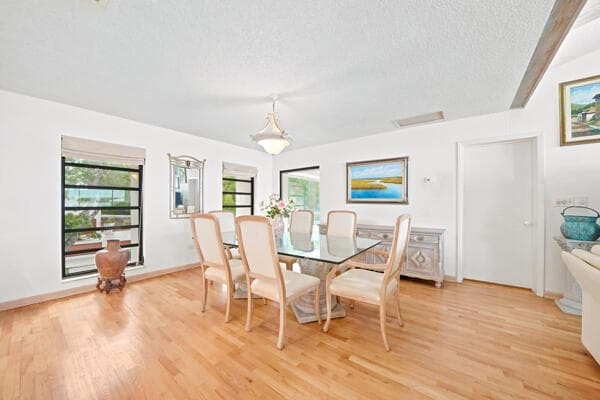 154 Redwing Road photo 11
