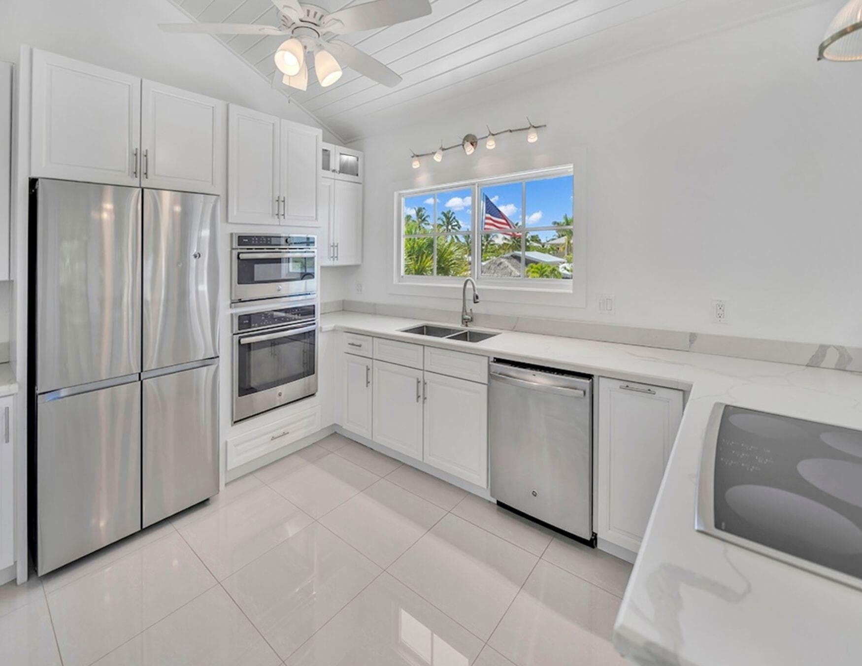 157 Valencia Drive photo 12