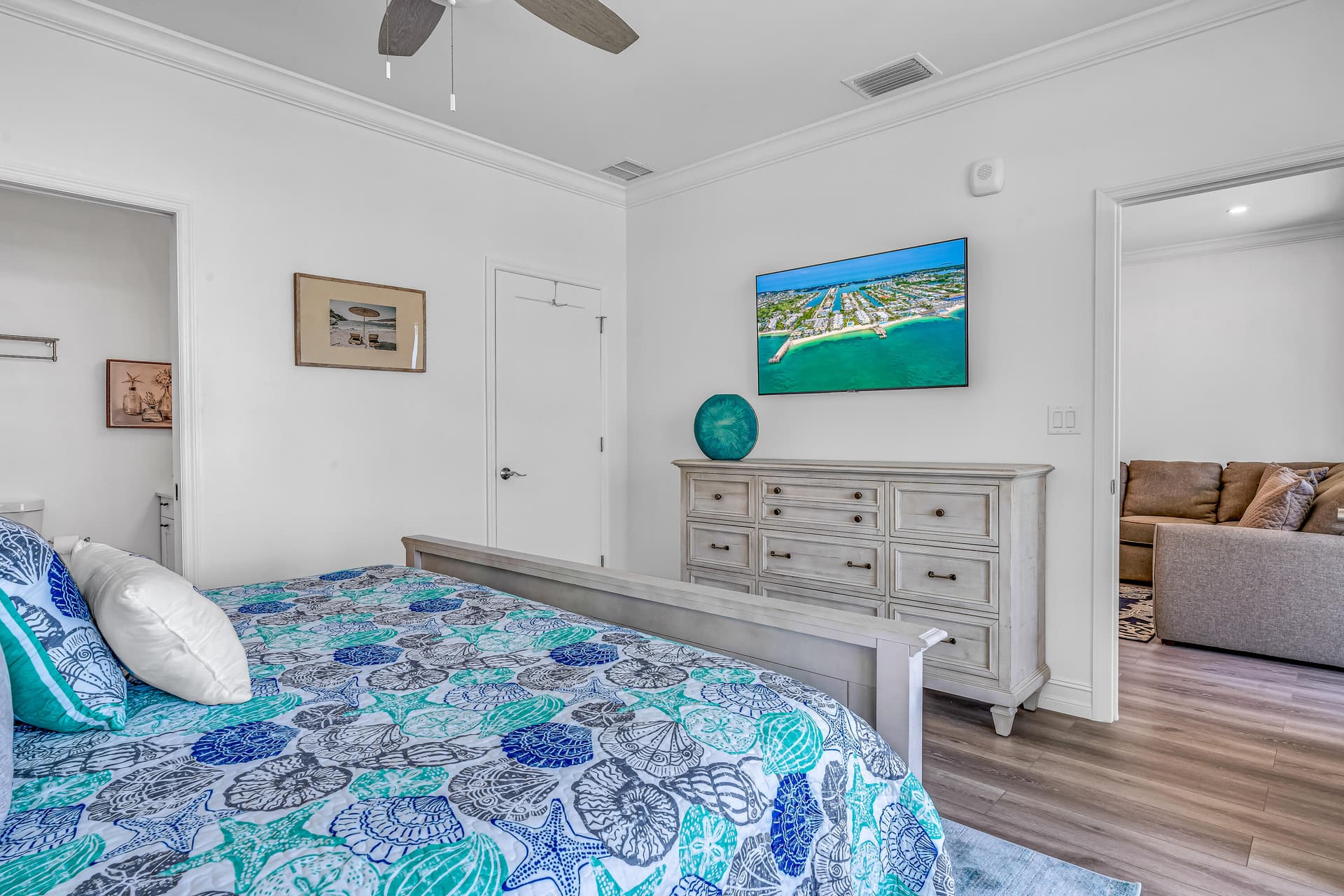 501 E Ocean Drive 28 photo 7