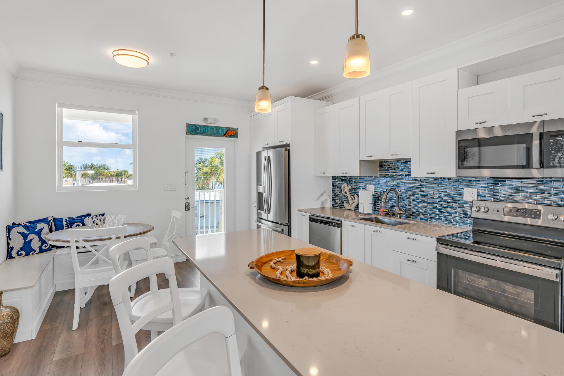 501 E Ocean Drive 28 photo 3