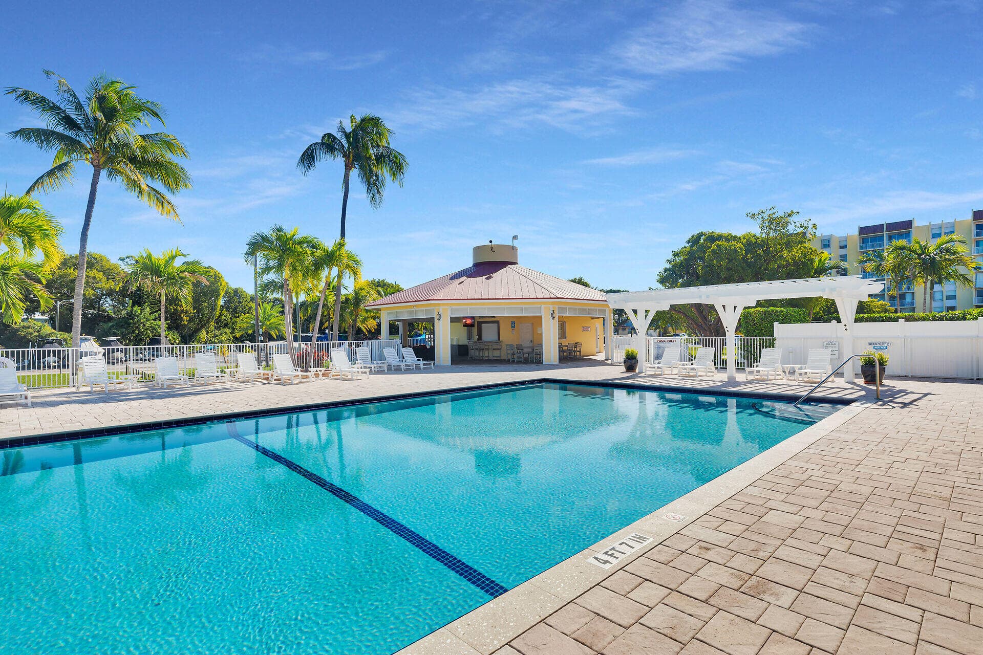 88540 Overseas Highway APT 304 photo 23