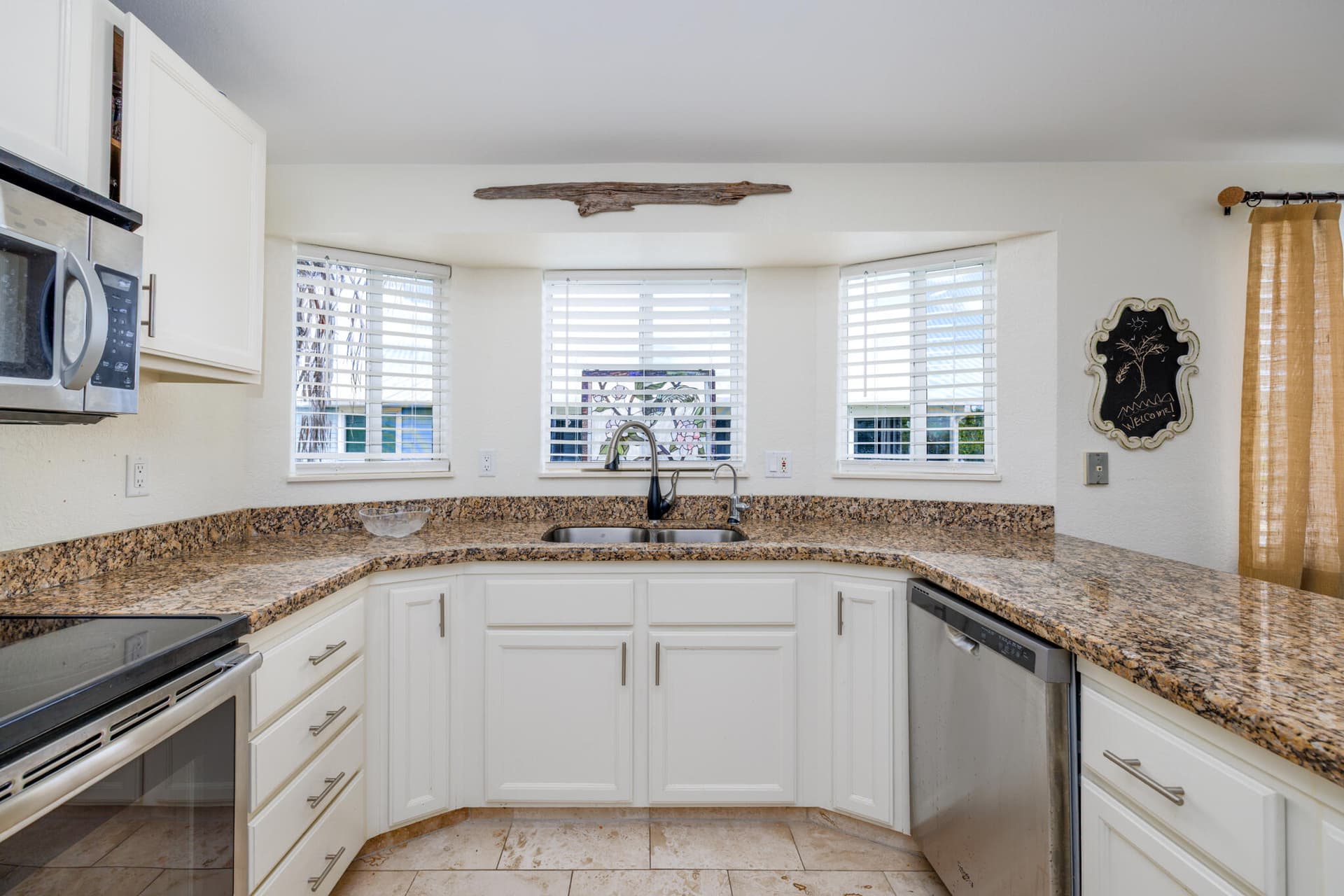 4016 Dorn Road photo 18