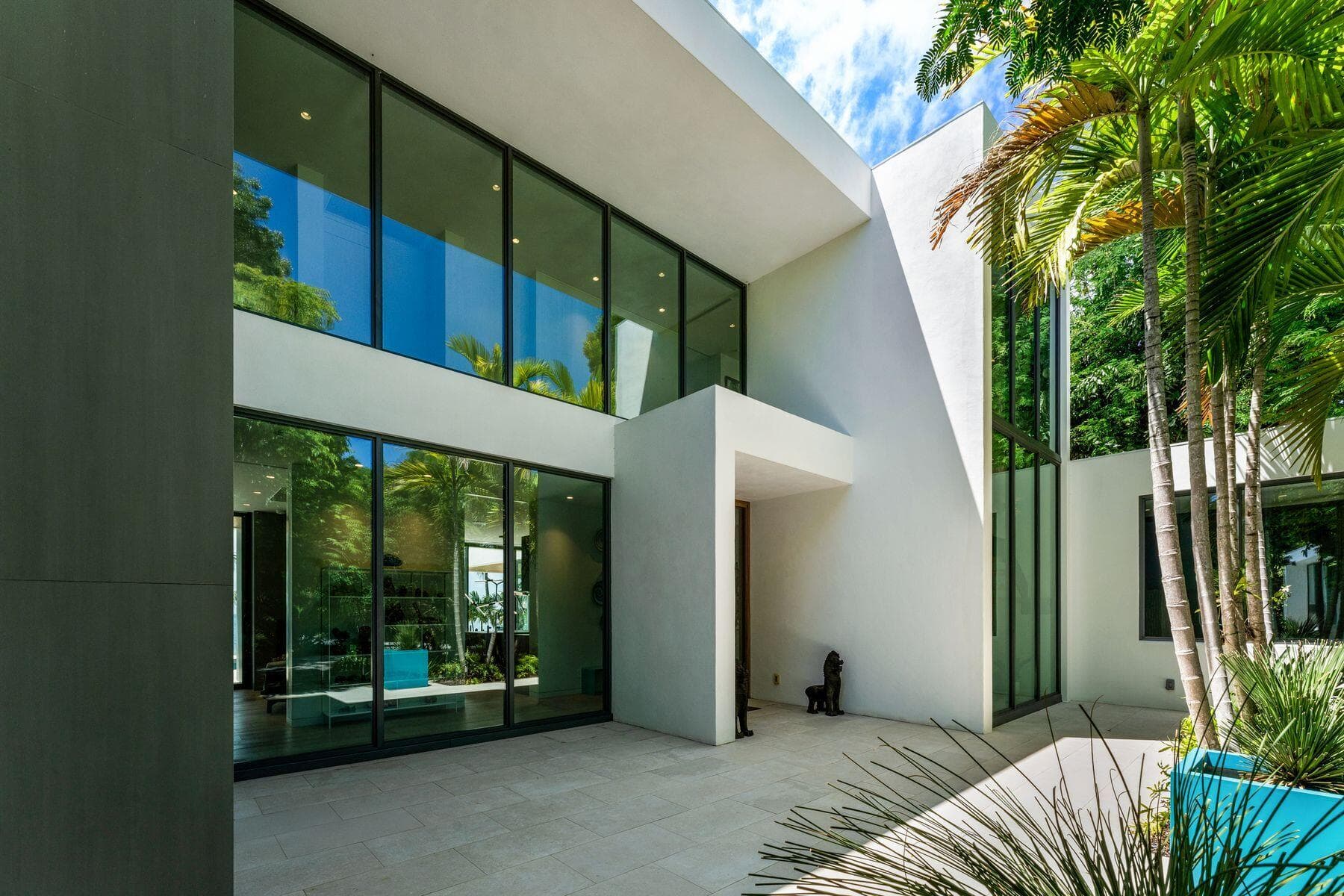19 Avacado Street photo 18