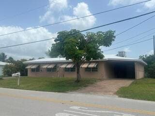 1433 Sunset Road photo 1