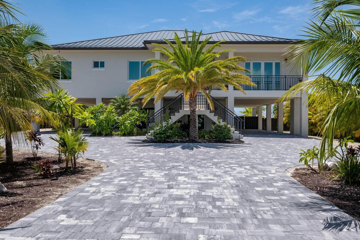 108 Sunrise Drive photo 2