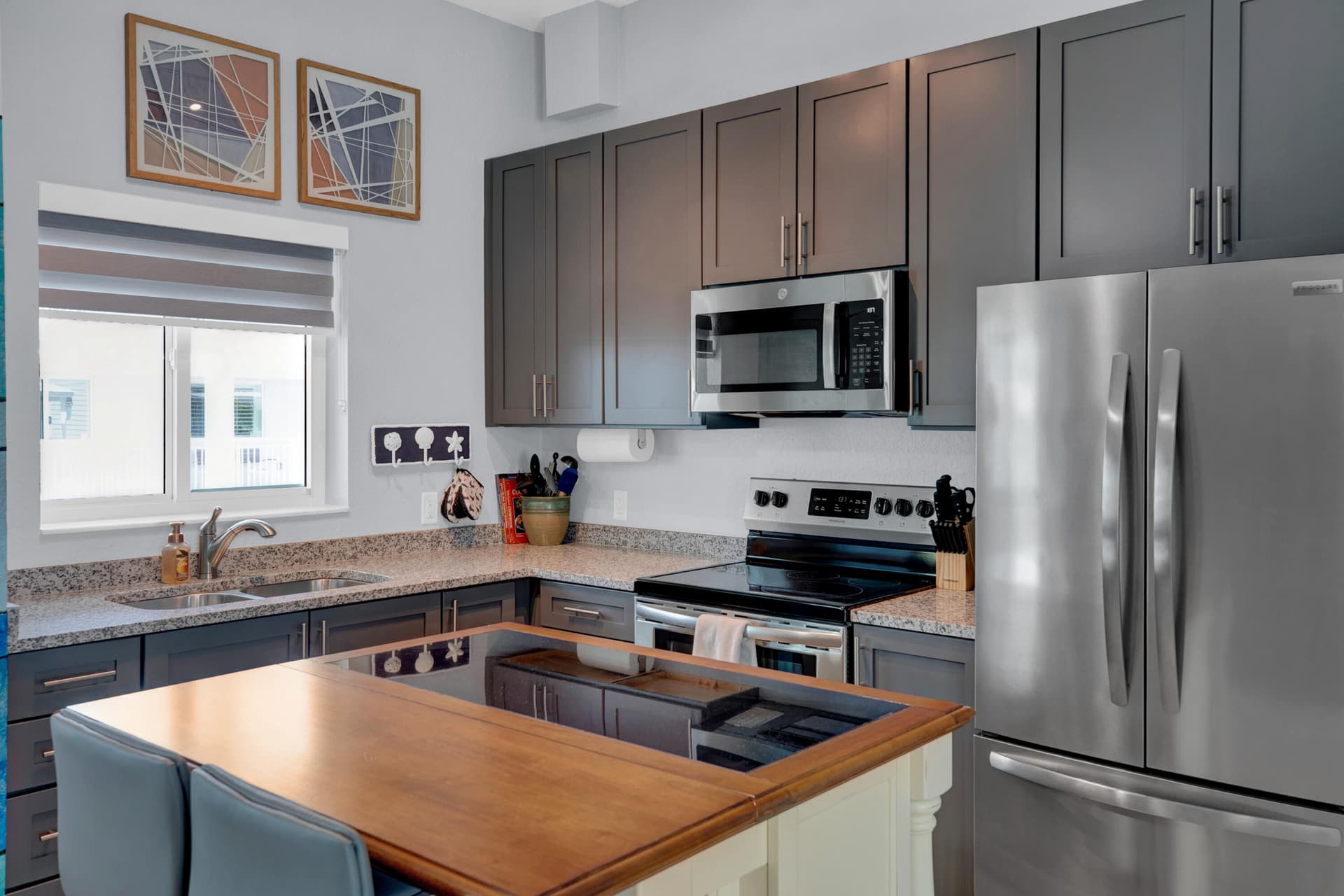 10877 Overseas Highway APT 35 photo 9