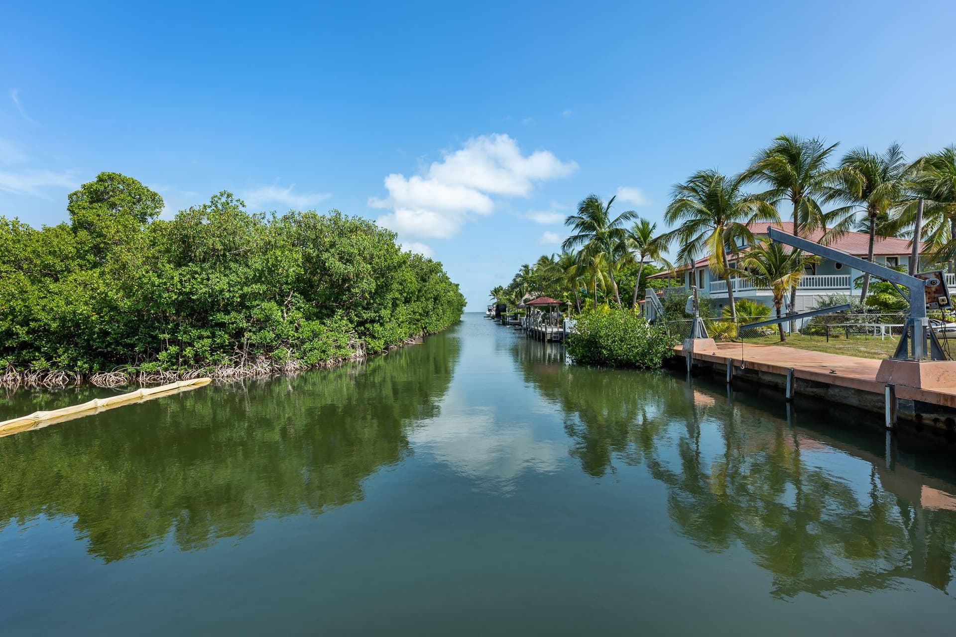 555 70th Street Gulf photo 7