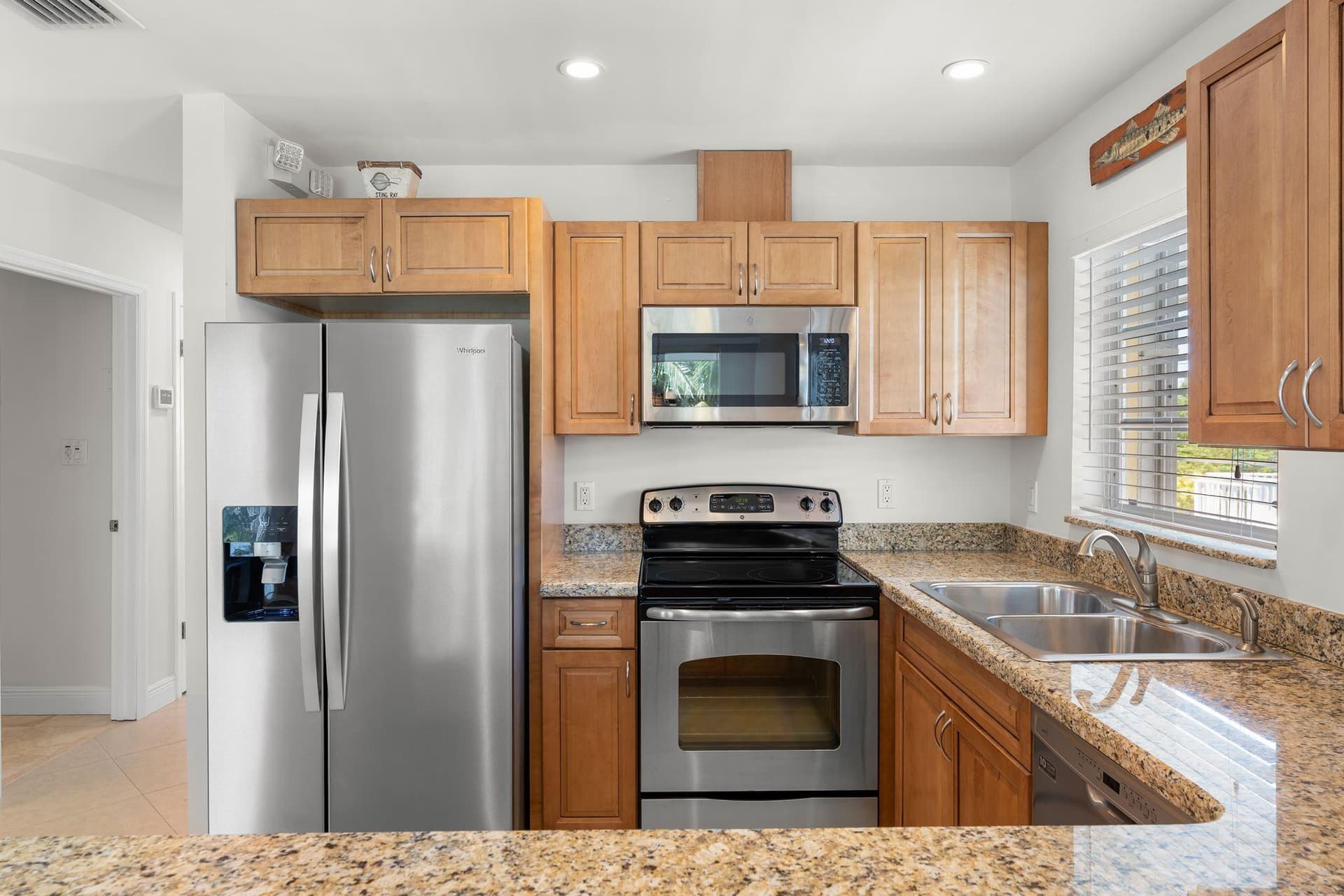 126 N Indies Drive photo 20