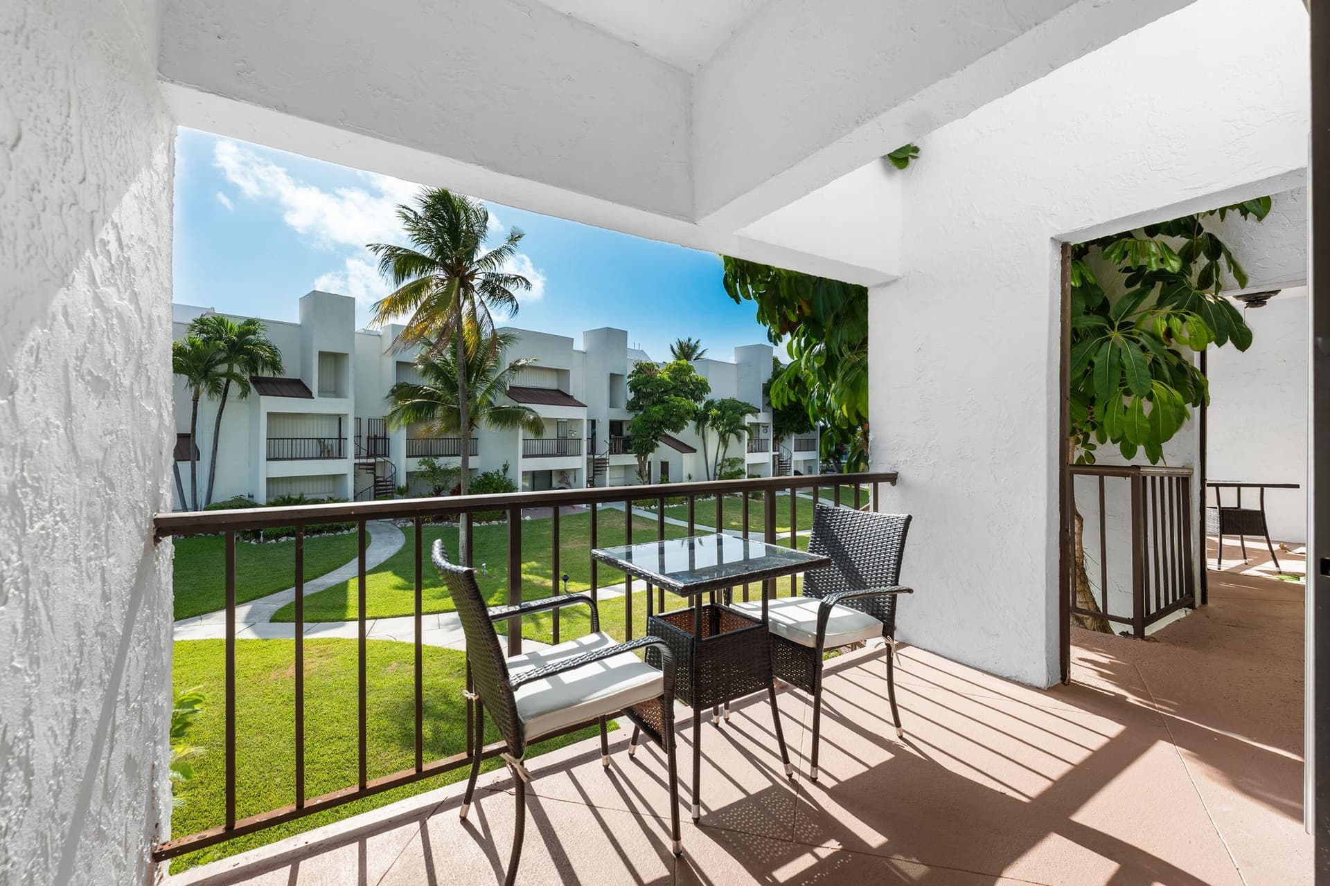 601 W Ocean Drive 312D photo 11