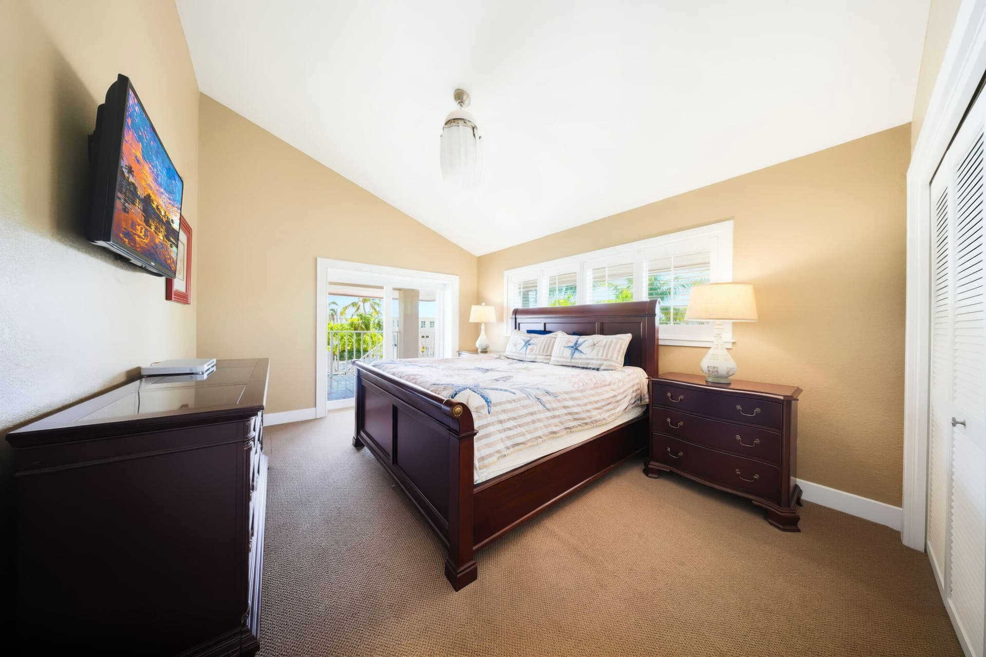 1044 Lagoon Drive photo 22