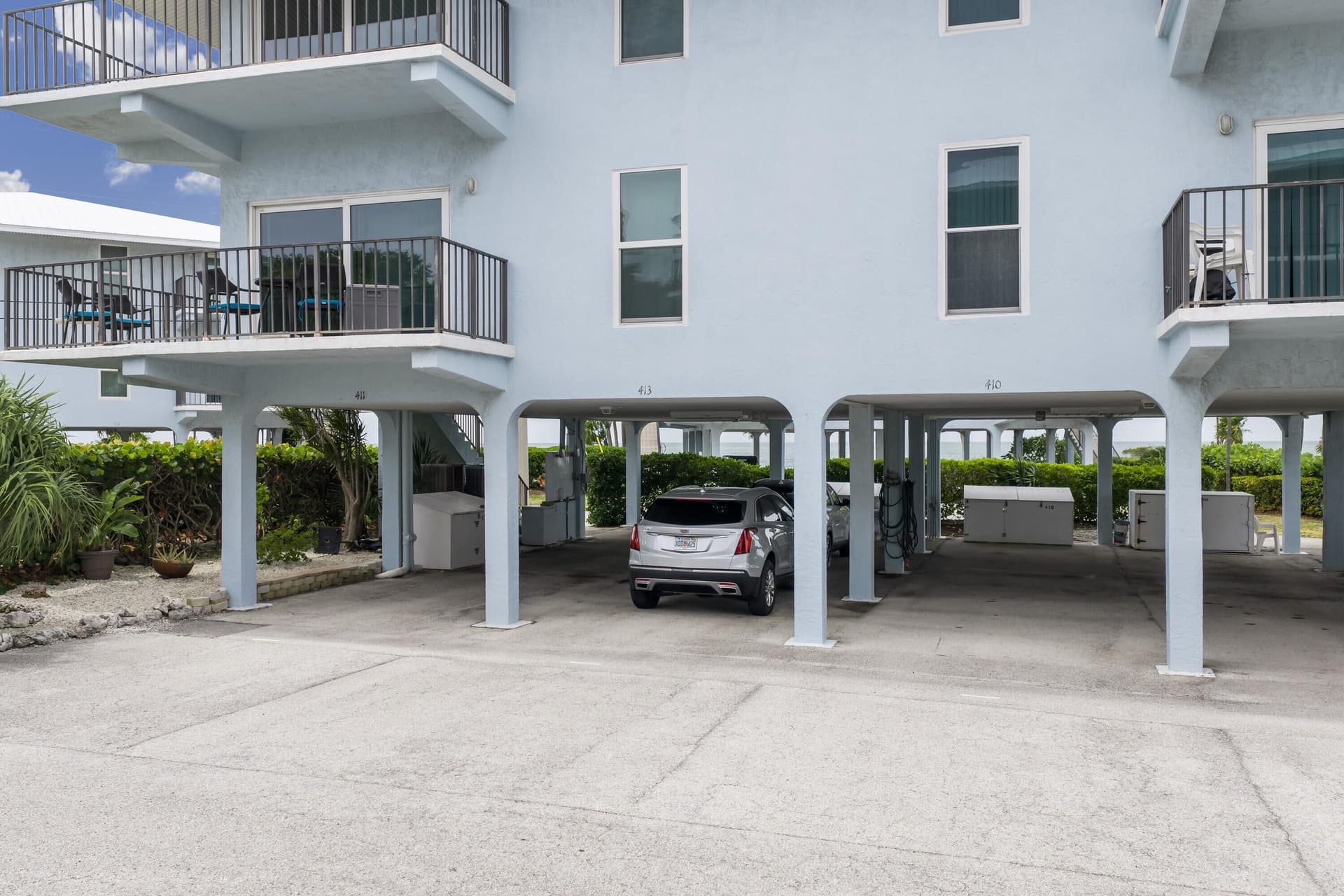 12690 Overseas Highway 413 photo 9