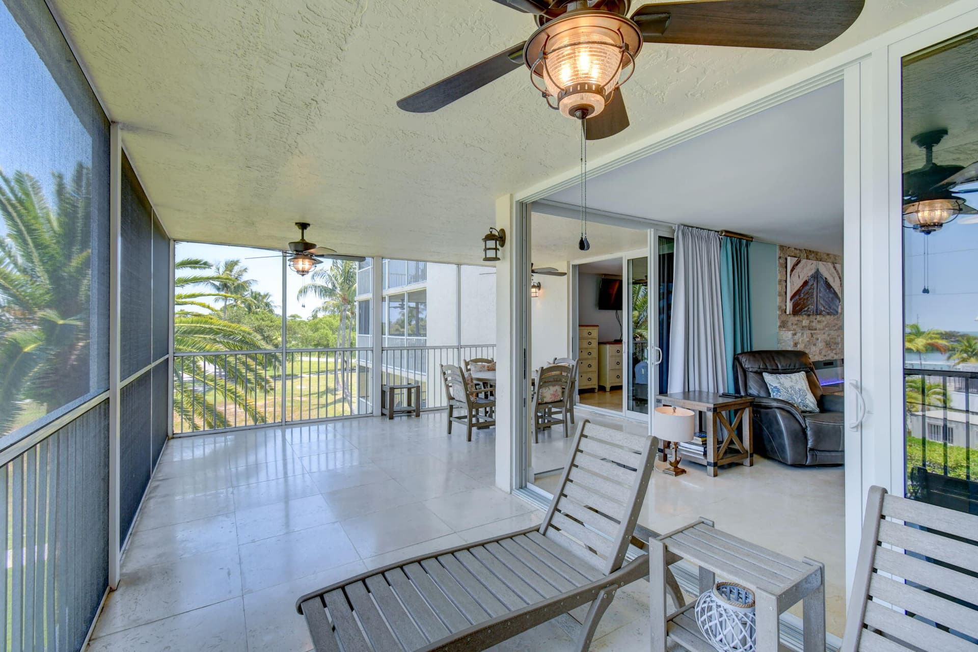 8302 Marina Villas Drive 8302 photo 13