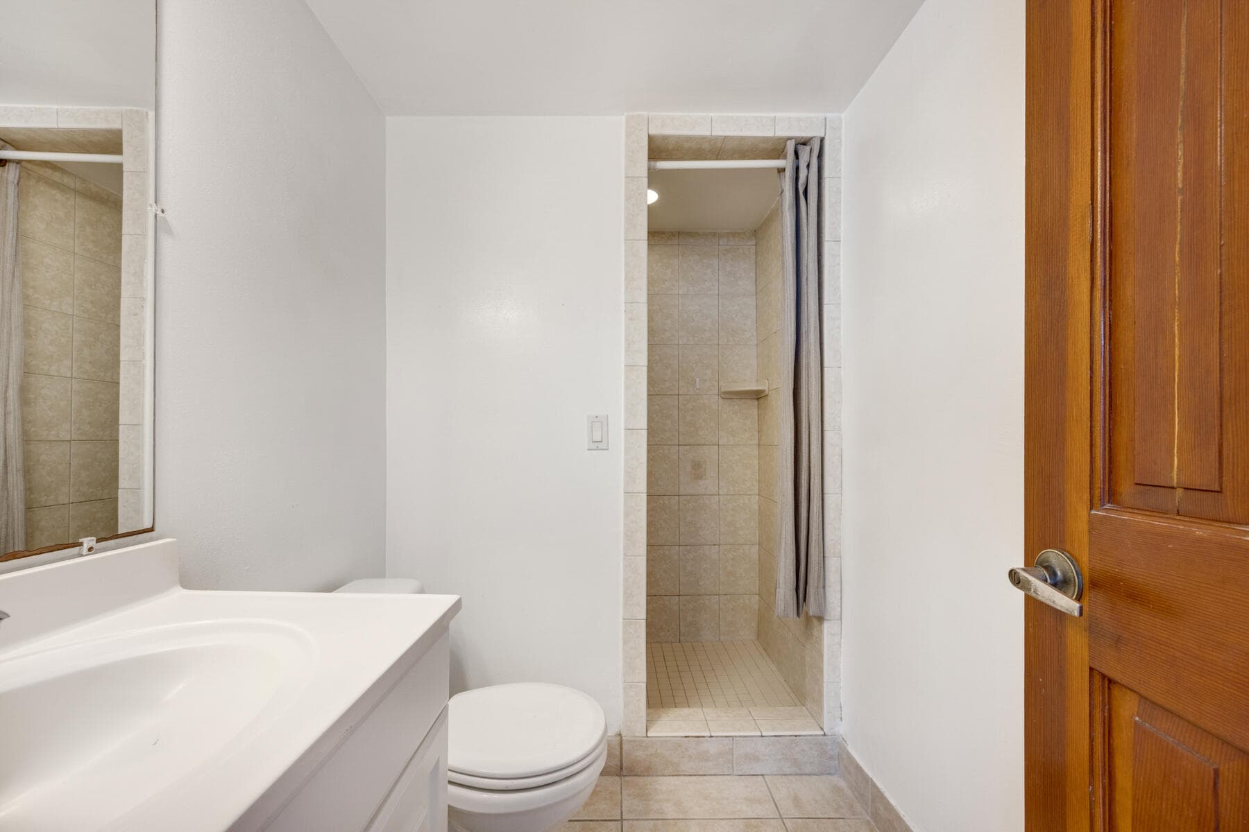 32 Hilton Haven Road APT 5 photo 24