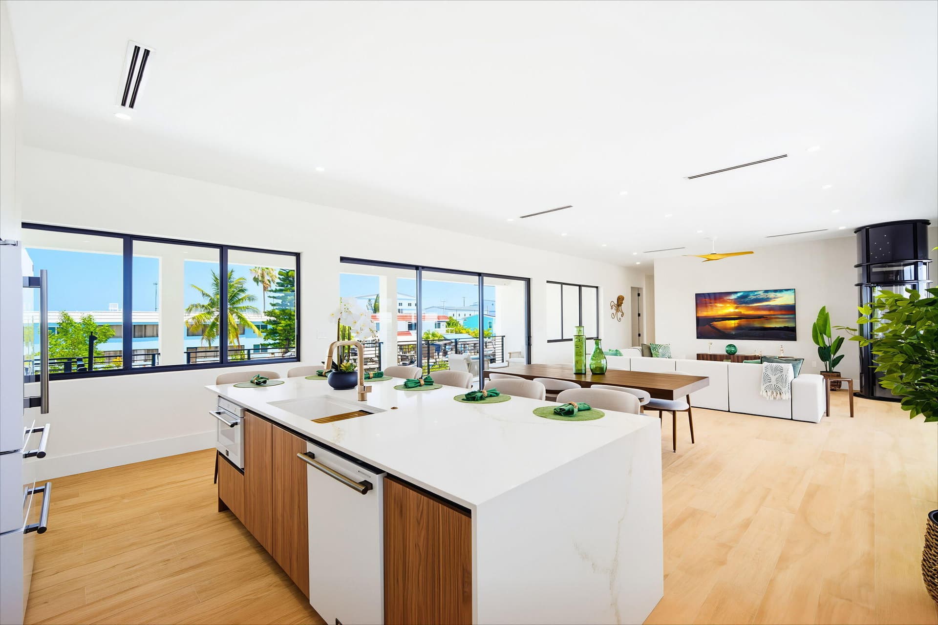300 N Anglers Drive photo 7