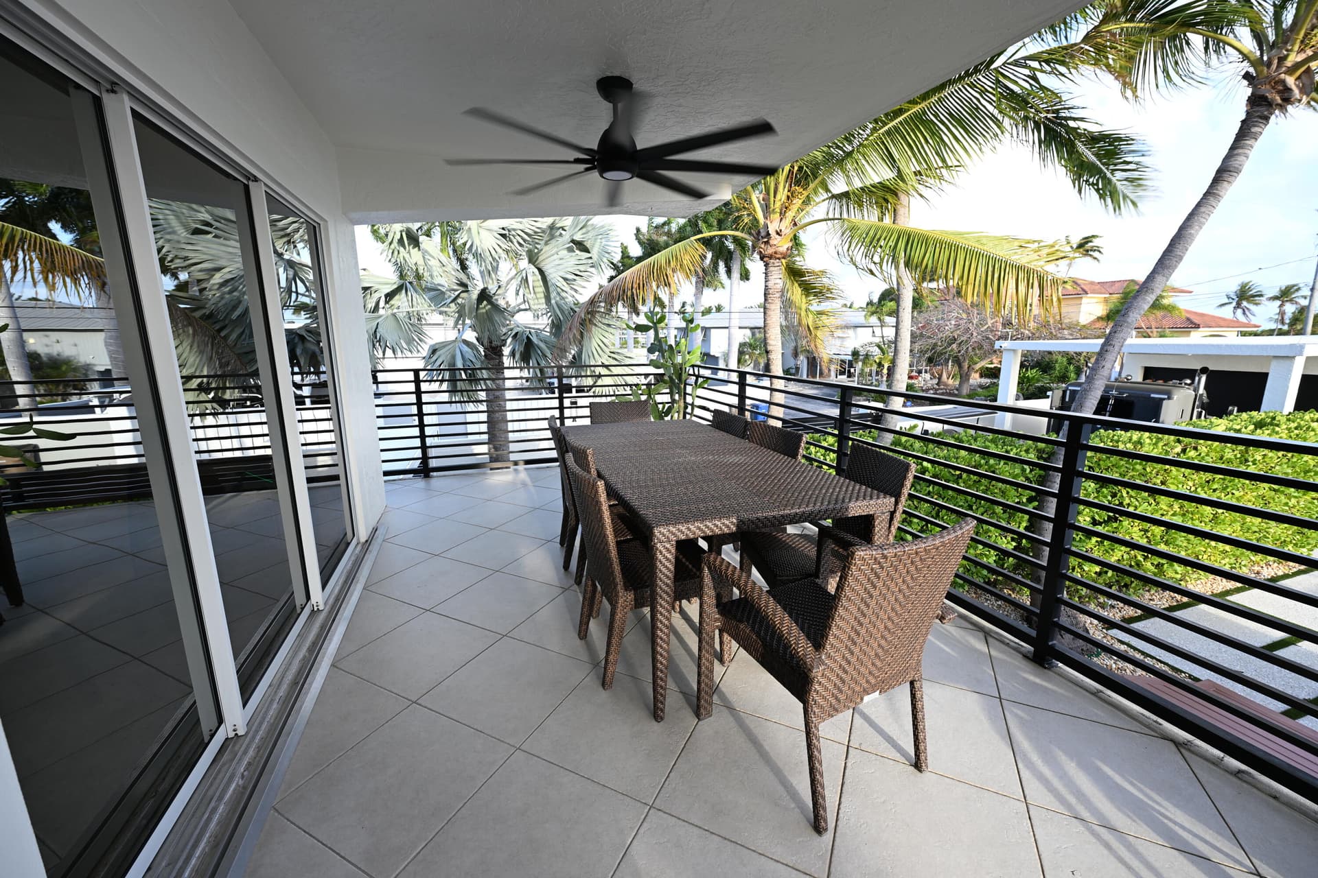 186 Atlantic Boulevard photo 4