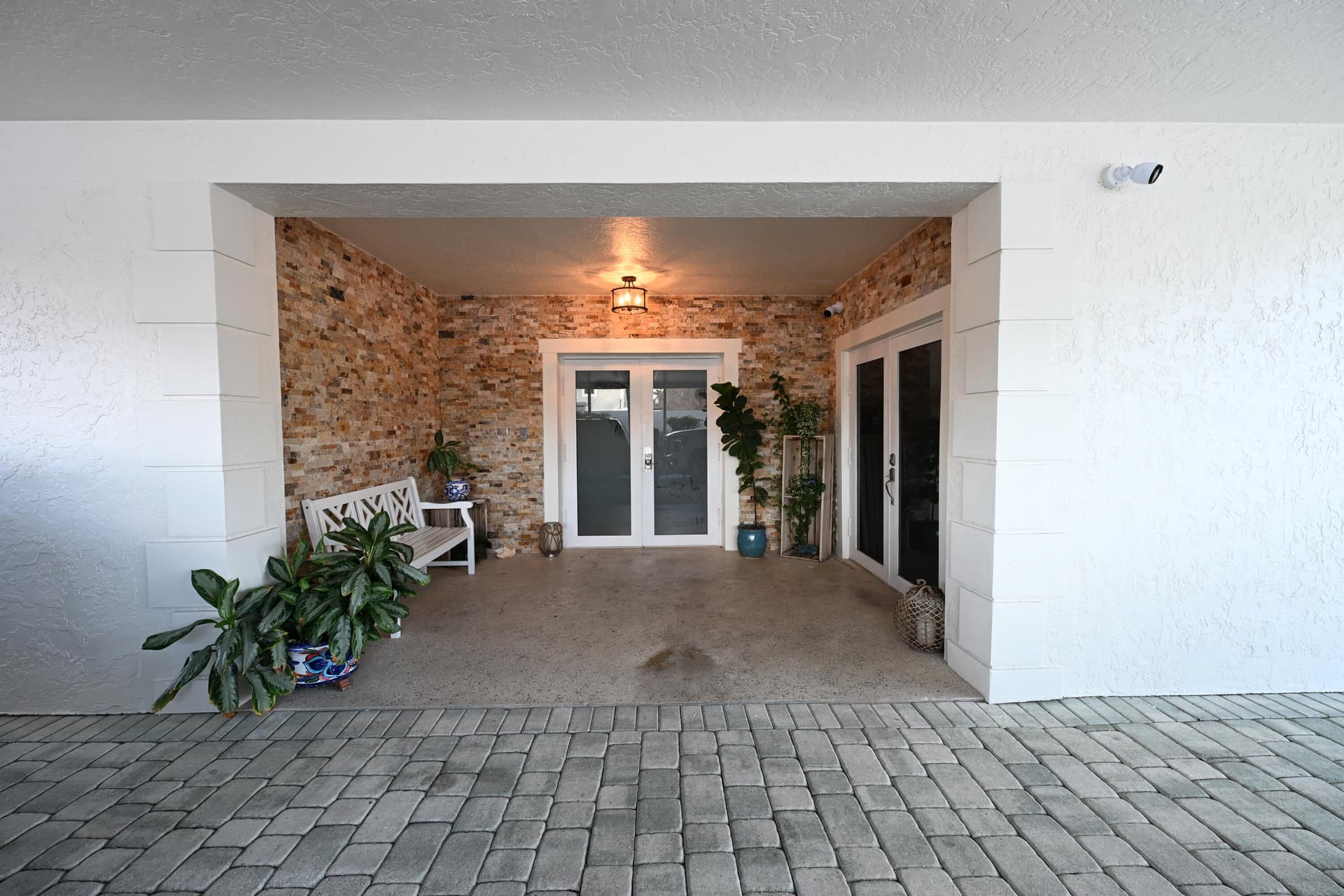 186 Atlantic Boulevard photo 5