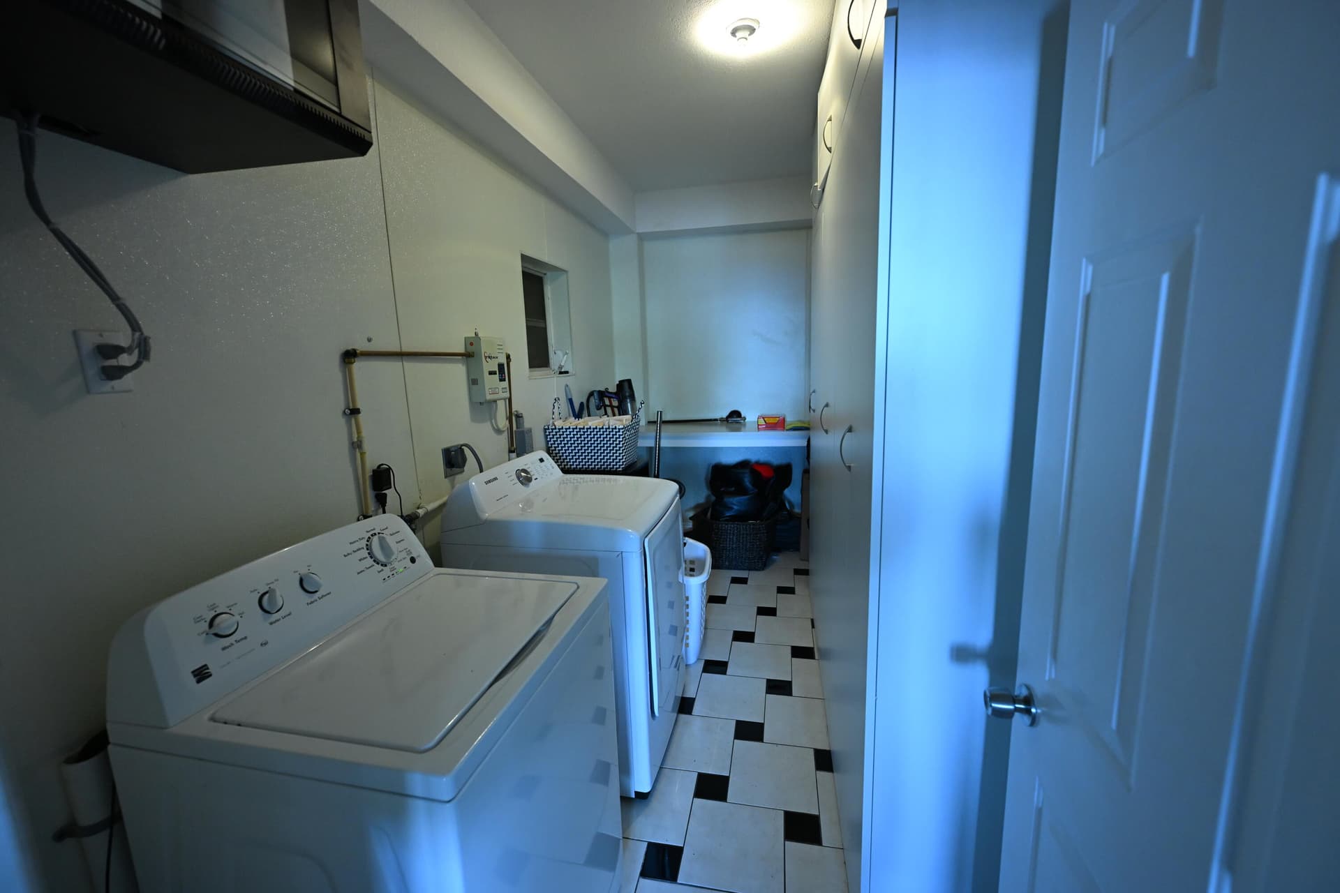 186 Atlantic Boulevard photo 11