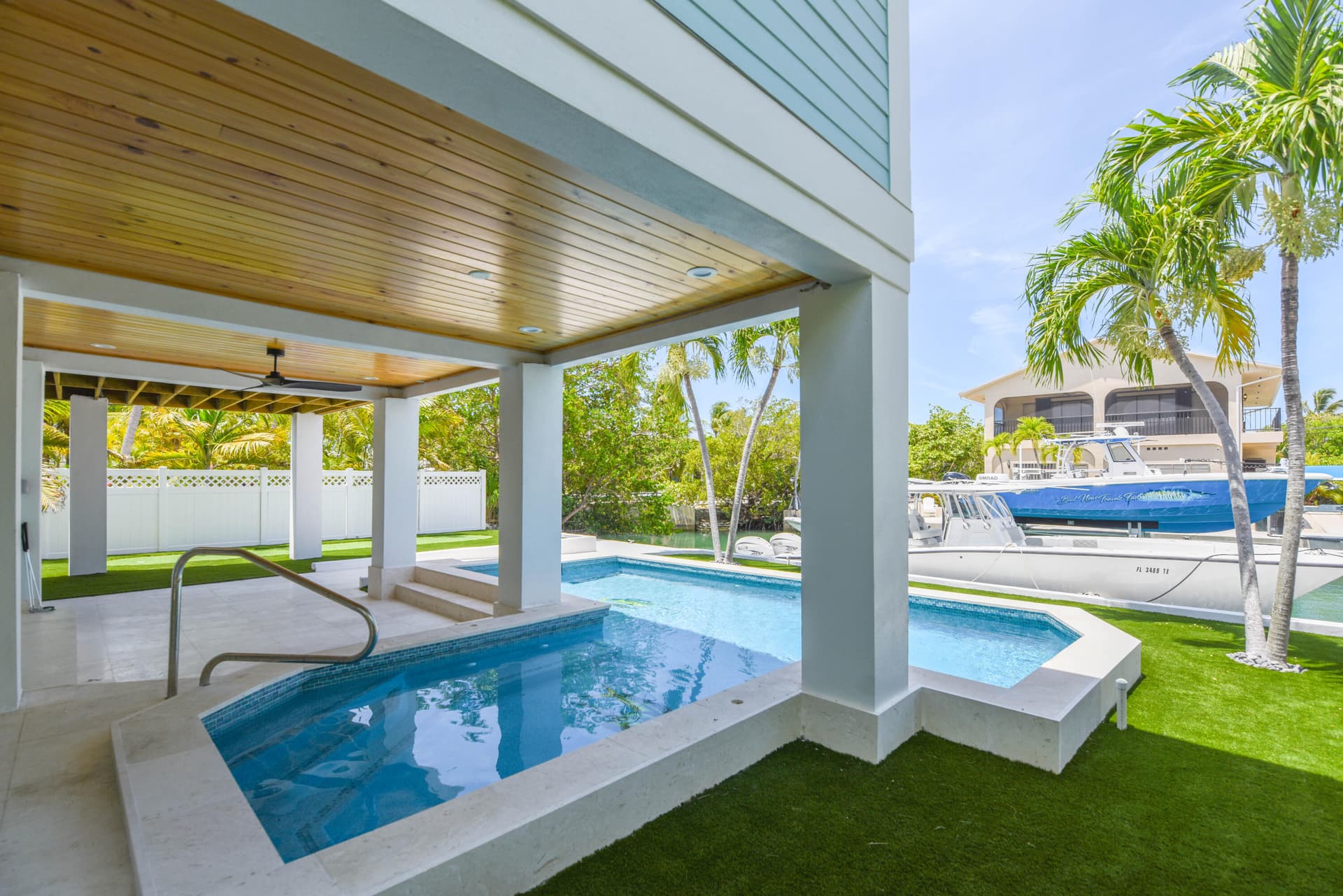 848 E Caribbean Drive photo 23