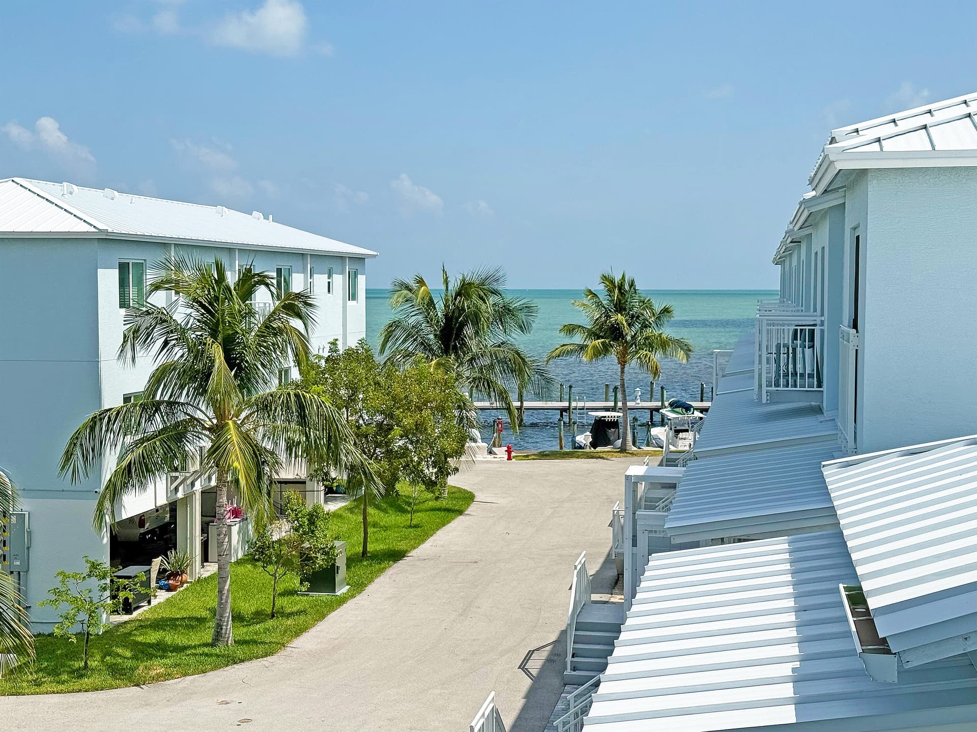 10877 Overseas Highway 111 photo 2