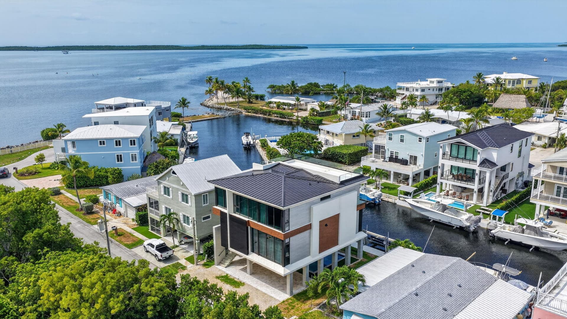 108 Coral Way photo 18