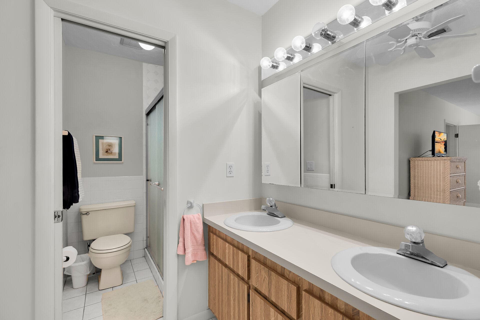 350 11Th Street photo 18