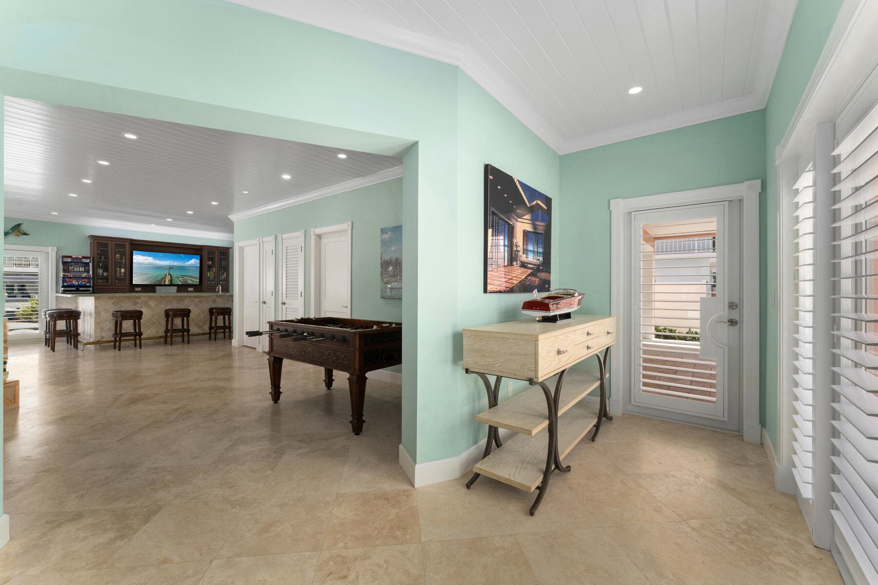 109 Valencia Drive photo 3